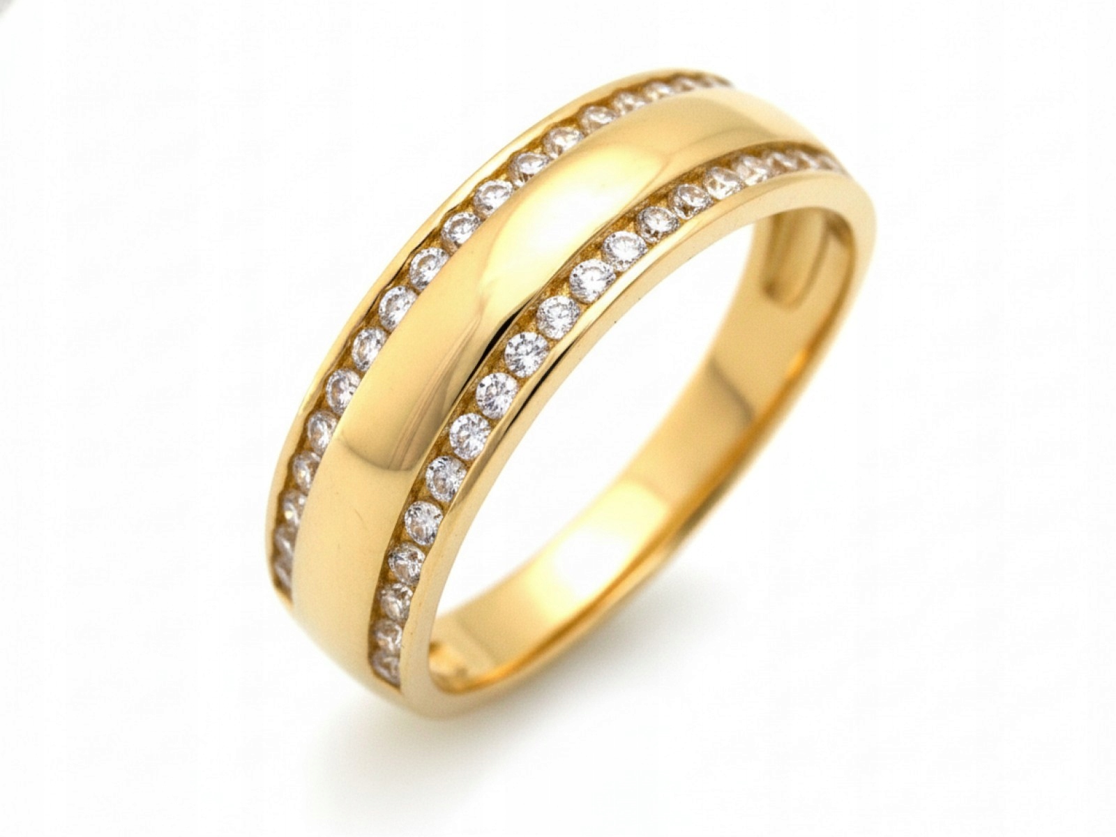 Ženský zlatý prstýnek 585 zirkon – moderní a elegantní design