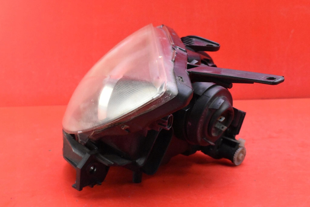 REFLEKTOR left light front lens EU P3665L MAZDA 3 1 and BK LIFT 06-09
