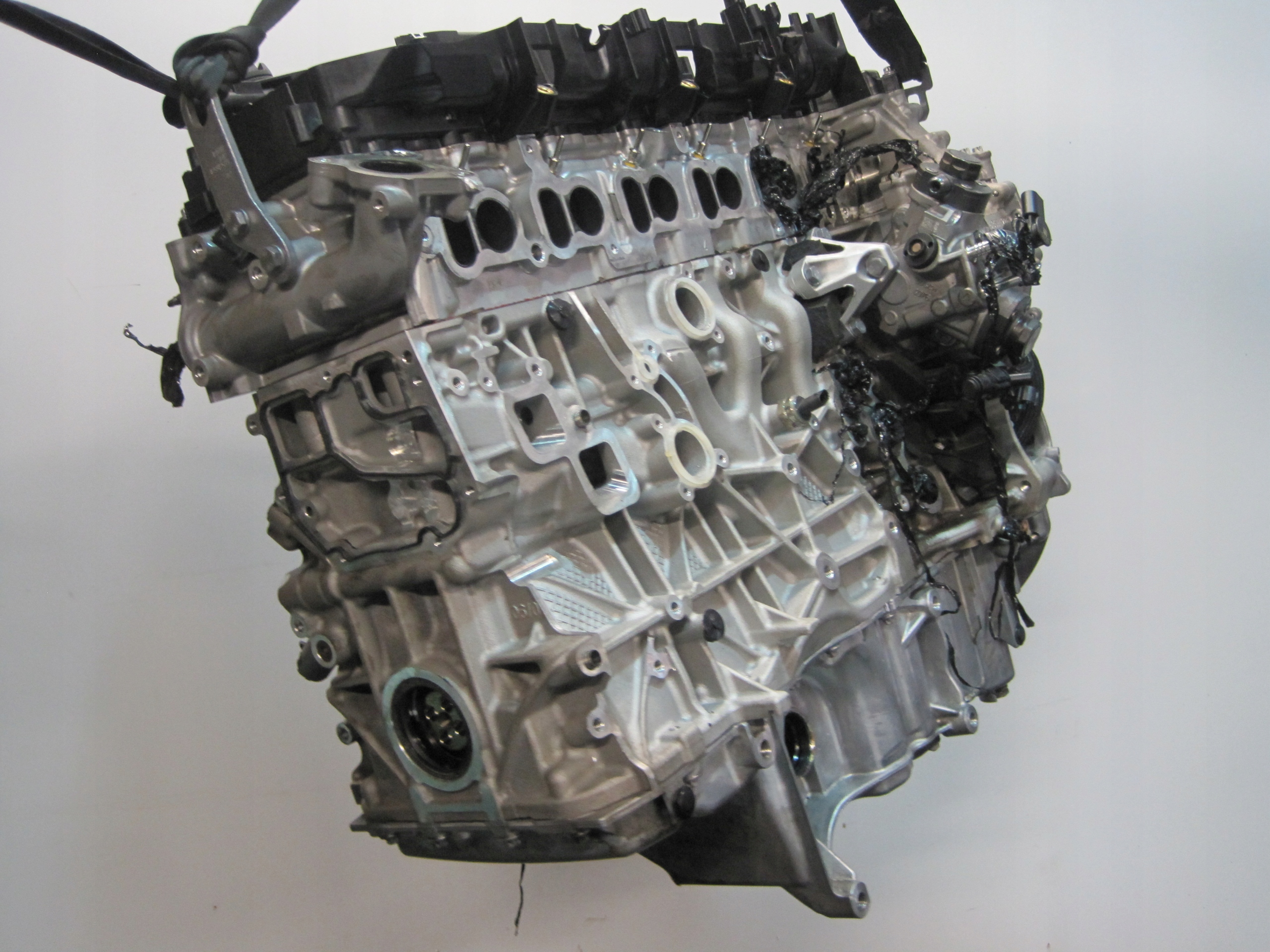 engine motor BMW G06 3,0D B57D30B