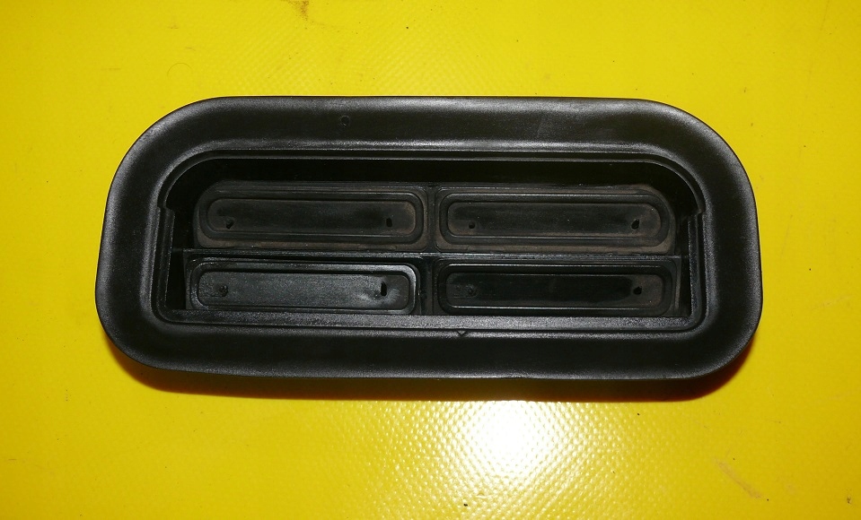 grid WENTYLACYJNA intake boot VW PHAETON 02