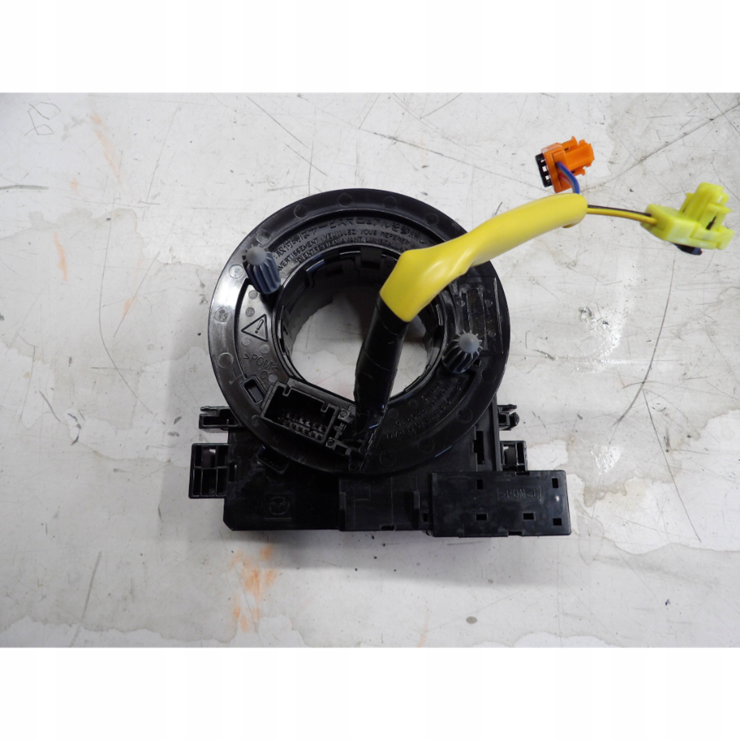 шлейф в Рулевое колесо руль DE4H66CS0 mazda CX 3