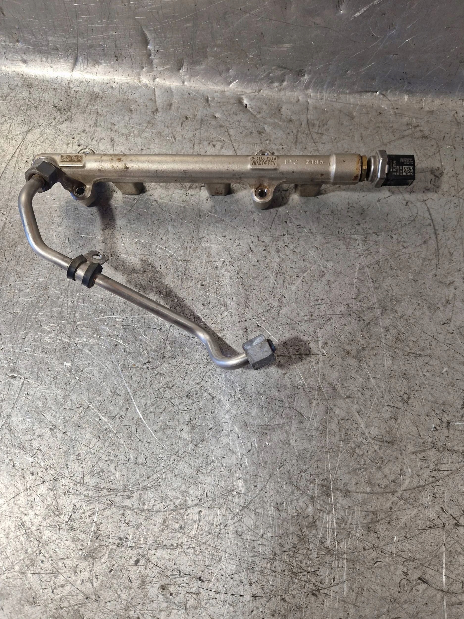 Volkswagen T-Cross 2022 Rozdzielacz paliwa