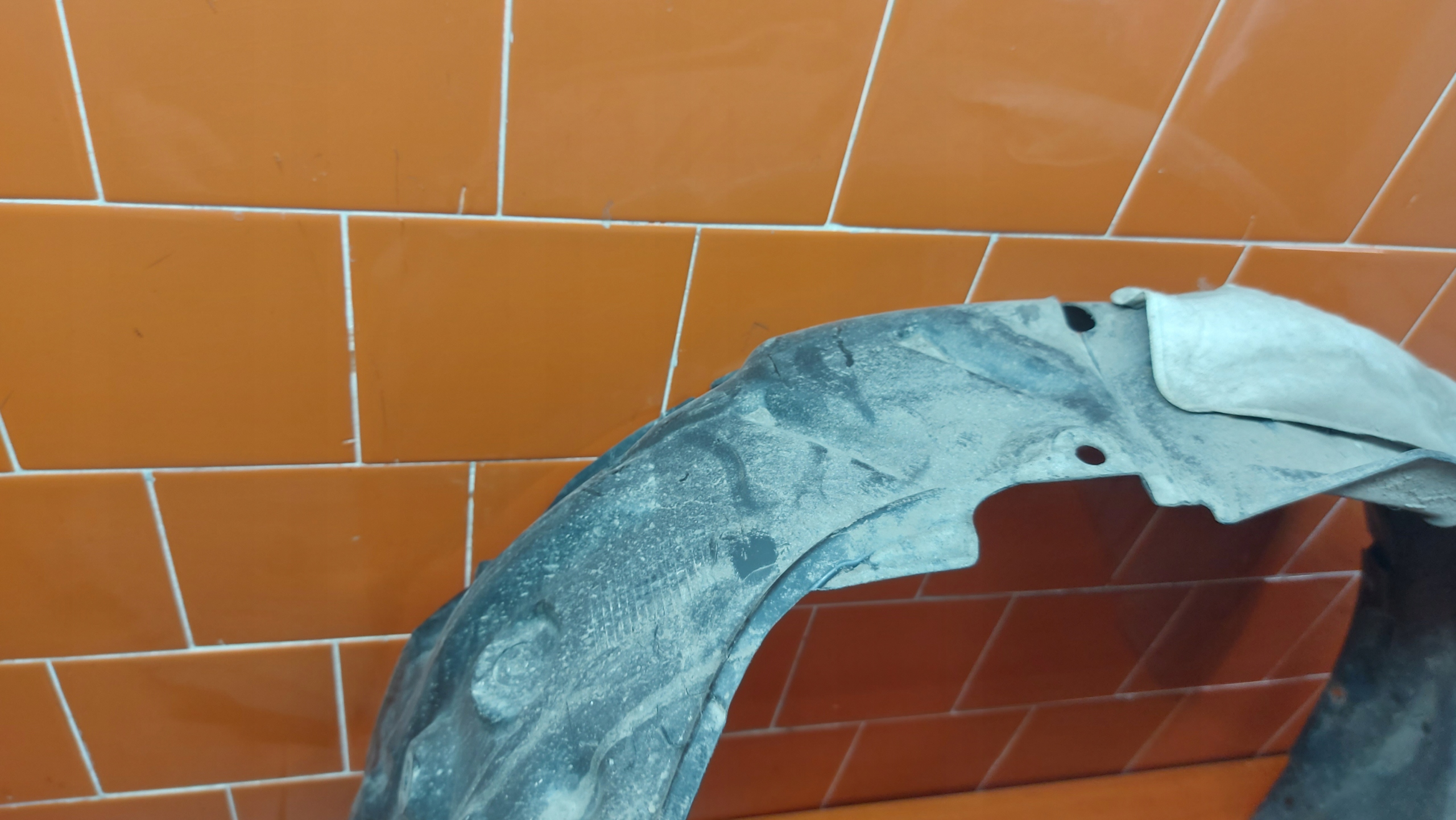 mudguard right front TOYOTA COROLLA E21 19- KOMBI HB