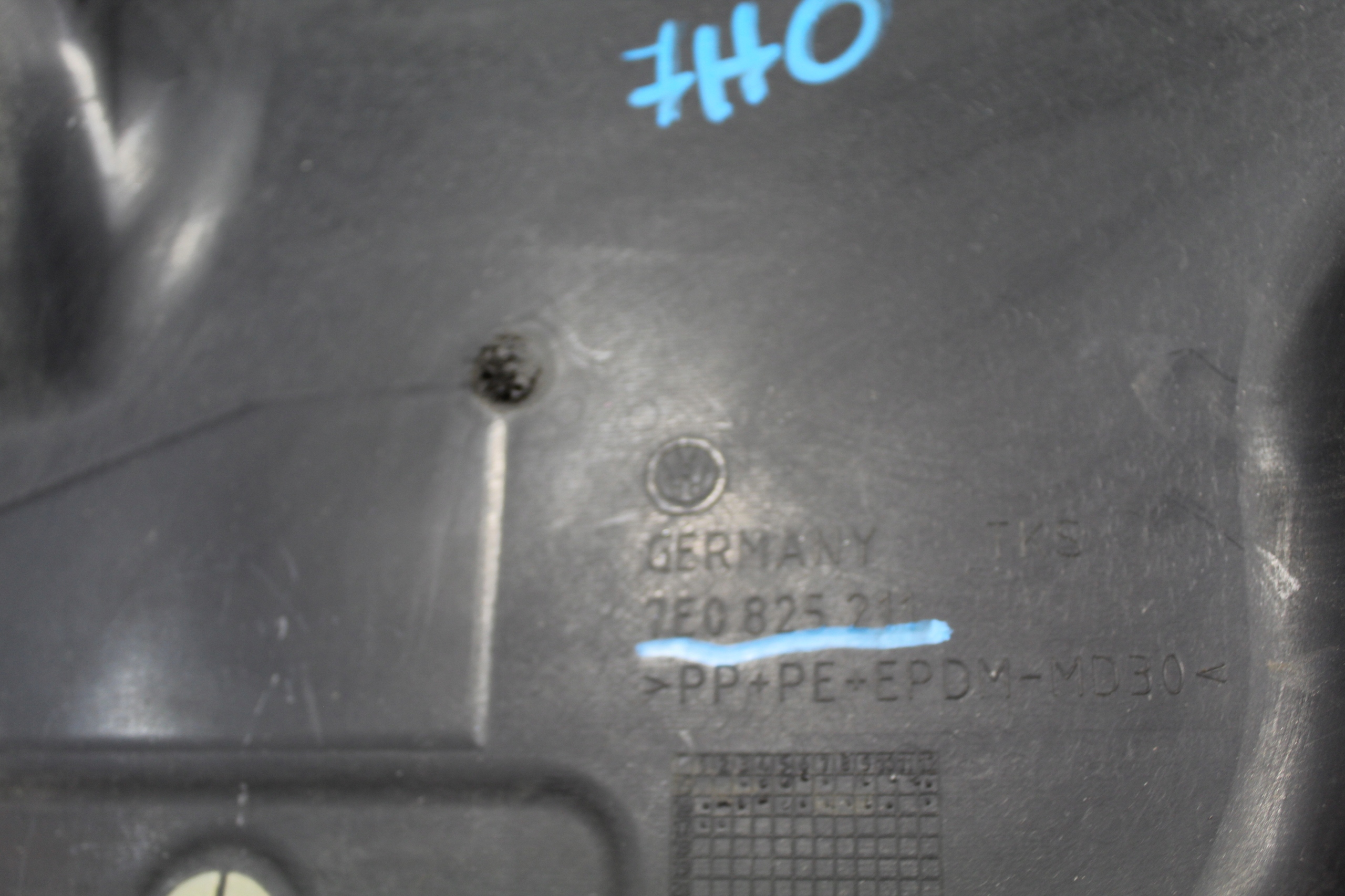 cover chassis CARAVELLE T6 7E5 7E 7E0825211