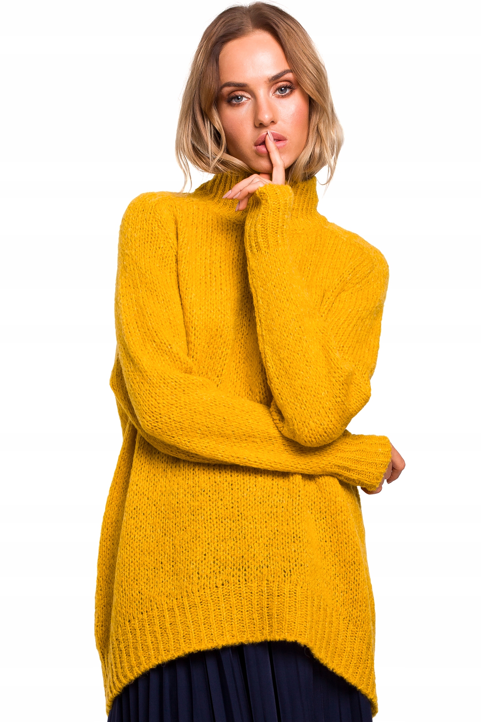 

M468 Sweter półgolf z asymetrycznym dołem - S/m