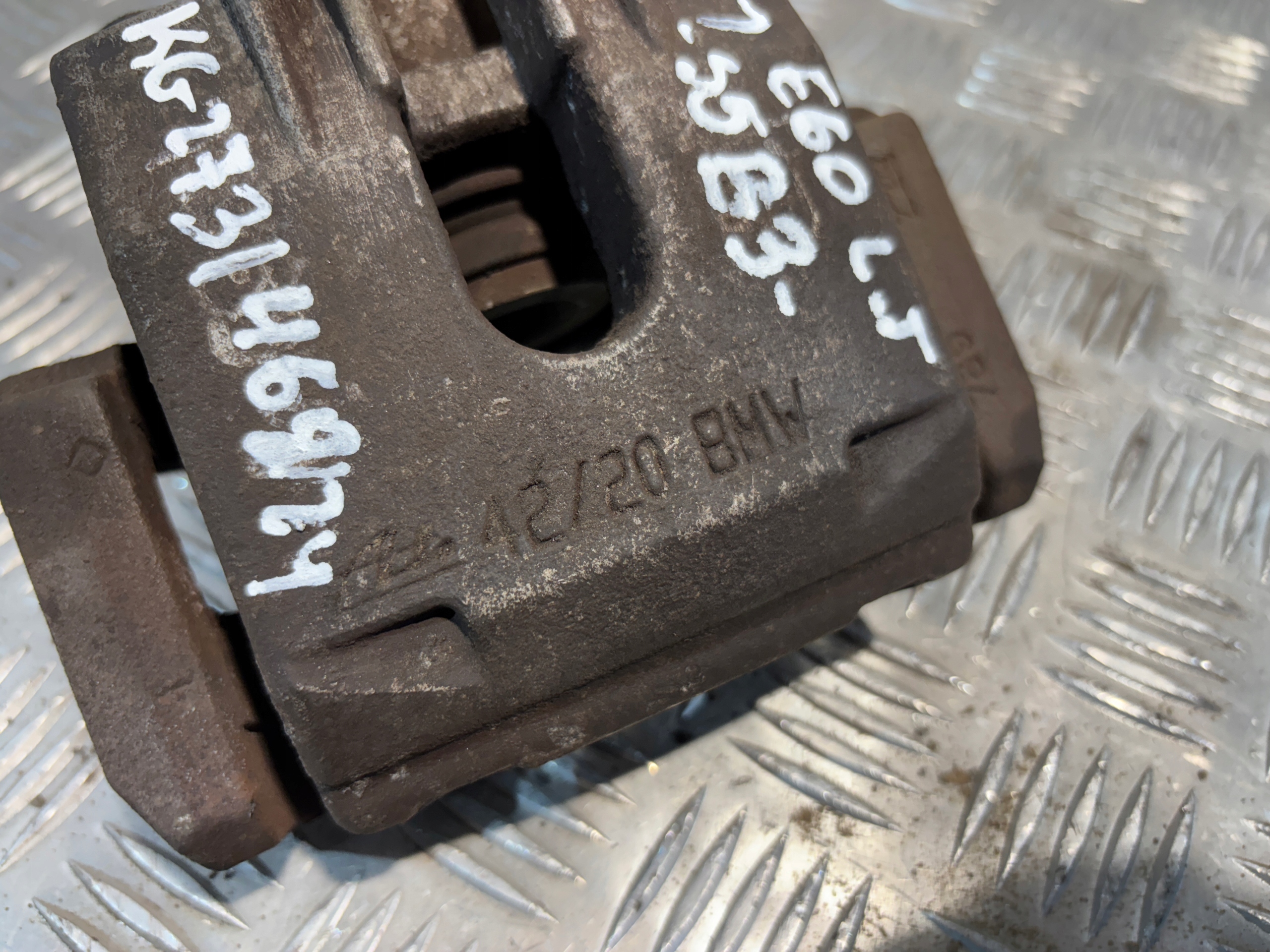 caliper brake left rear part BMW E60 2,0D