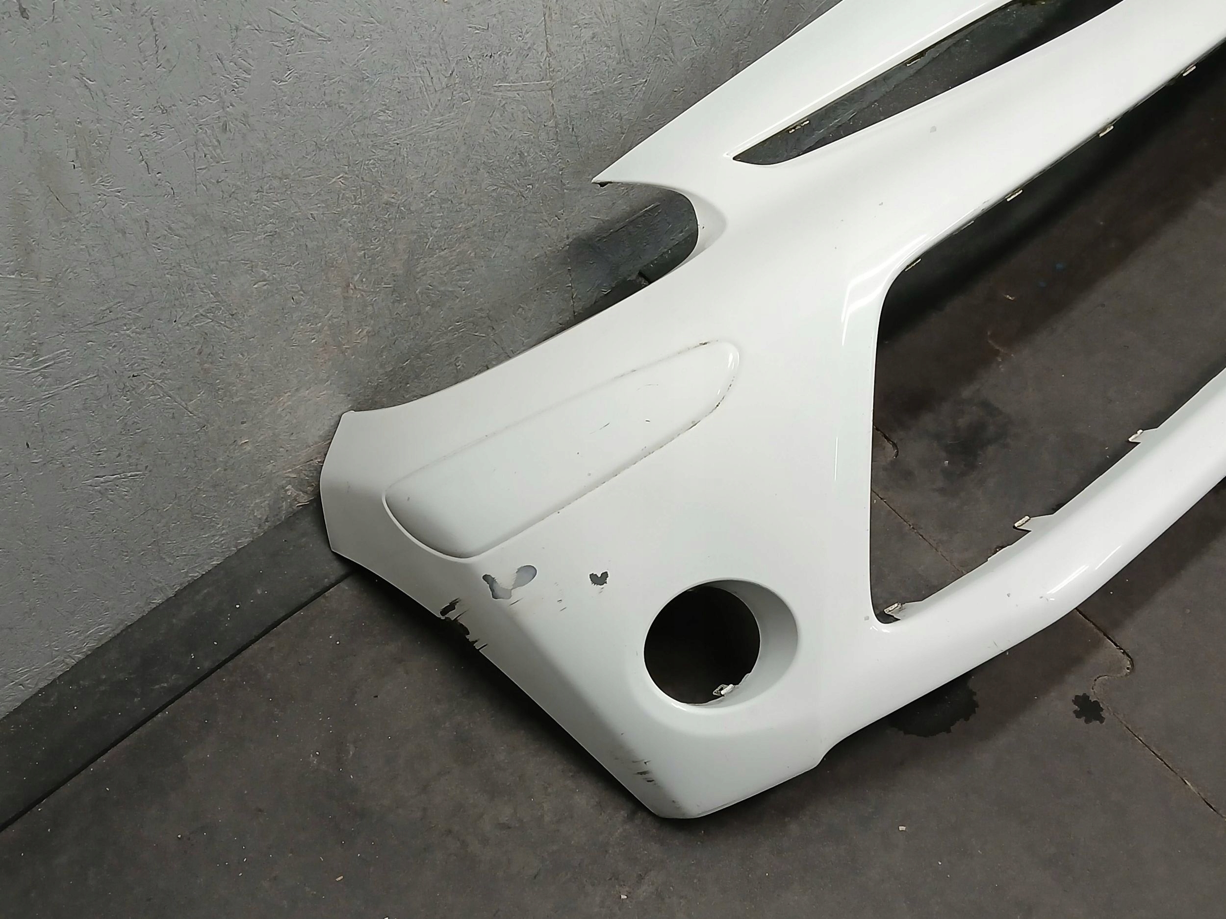 bumper front TOYOTA AYGO and 1 LIFT 12-14