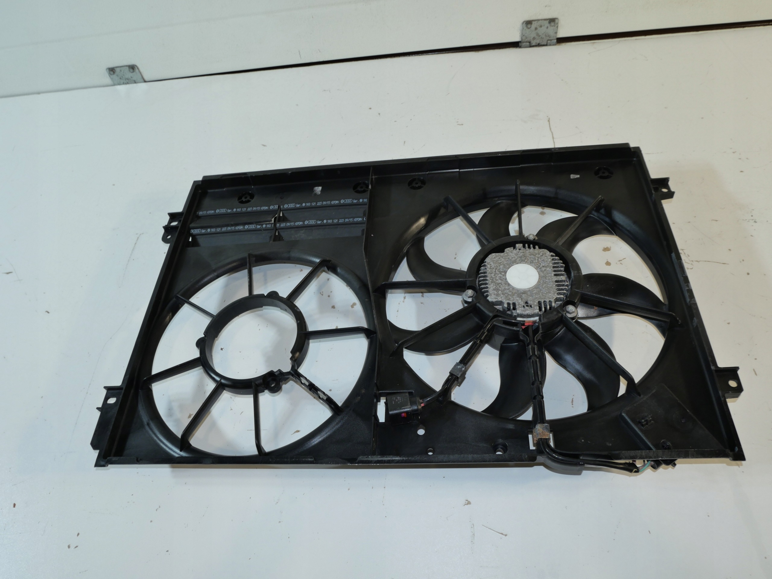 couverture ventilateurs VW AUDI SKODA 1K0121207BC