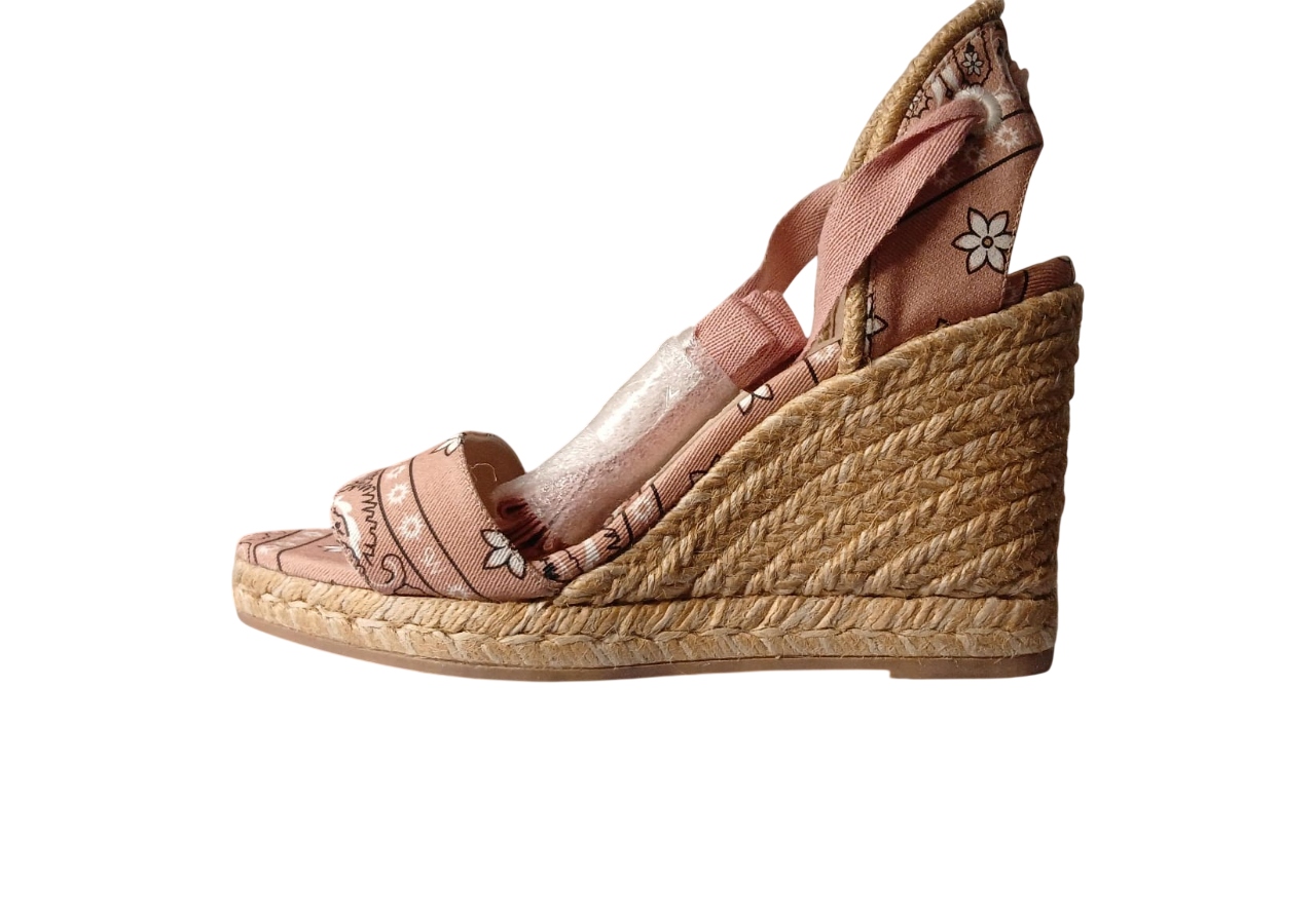 Stuart Weitzman Illeana R, velikost 35