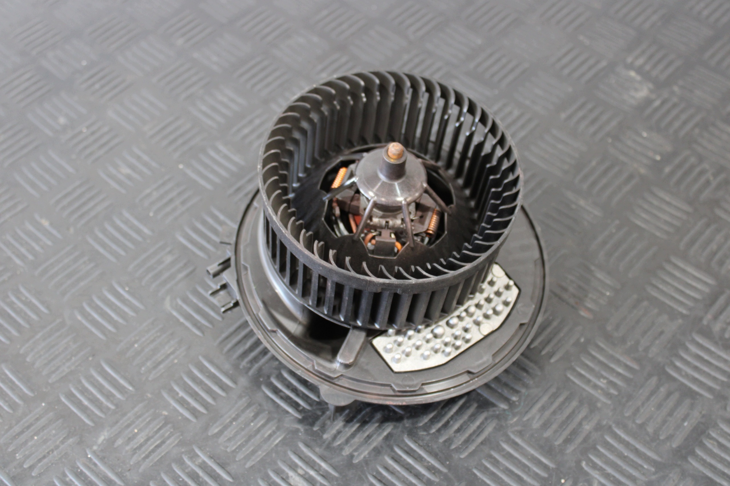 tOPENÍ ventilátor topení VW T-ROC CABRIO 2GA 2GC