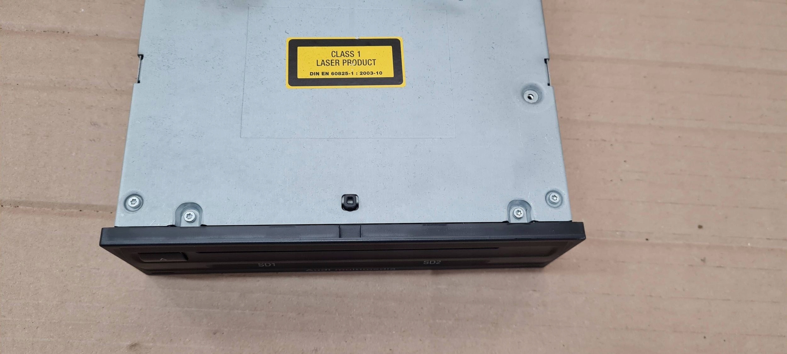 A6 C6 LIFT player navigation devices MULTIMEDIA MMI KART SD 4E0035666C