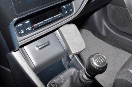 Konzola Kuda pro telefon Toyota Auris od roku 2015