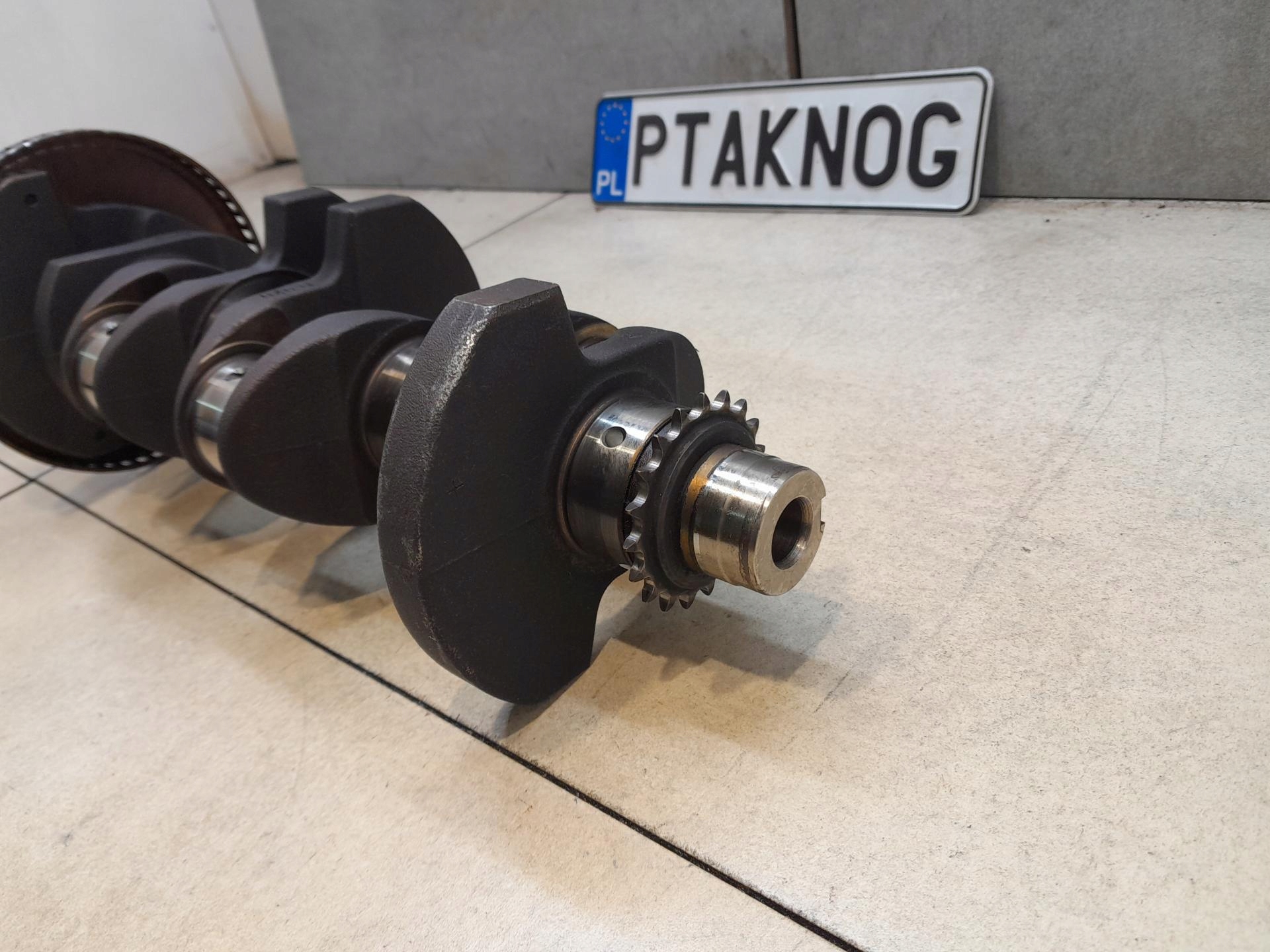 crank AUDI A3 1.6 BFQ DA50857