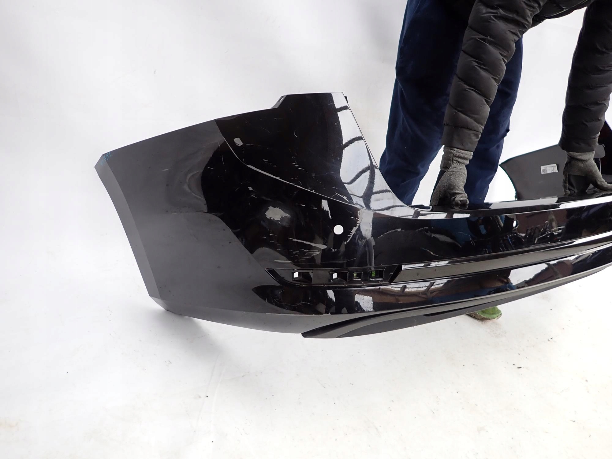 SKODA OCTAVIA IV 4 KOMBI 19-24 bumper rear part rear 4XPDC