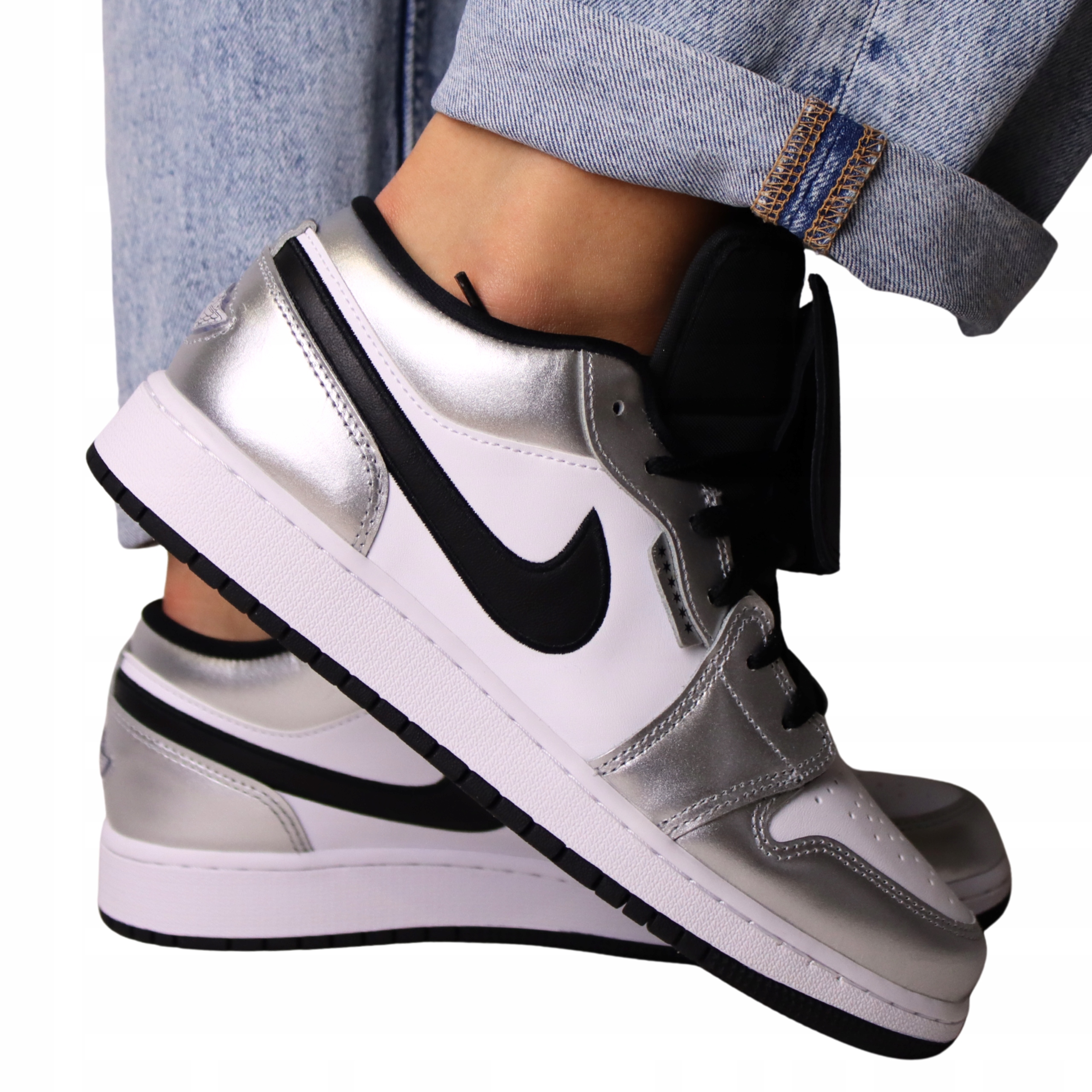 Pro Mládež Sportovní Boty Nike Air Jordan Stříbrné, Pohodlné IR2310 100 vel. 38