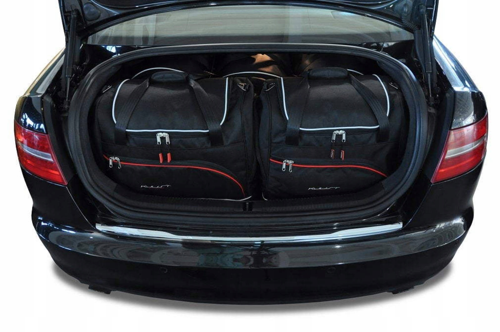 J&j Automotive Sada 5ks cestovných tašiek Sport pre Audi A6 Limousine 2004
