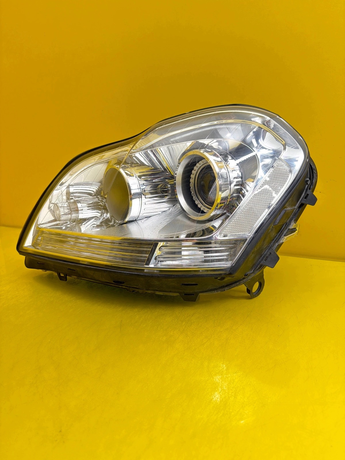 light left front Mercedes GL W164 Xenon
