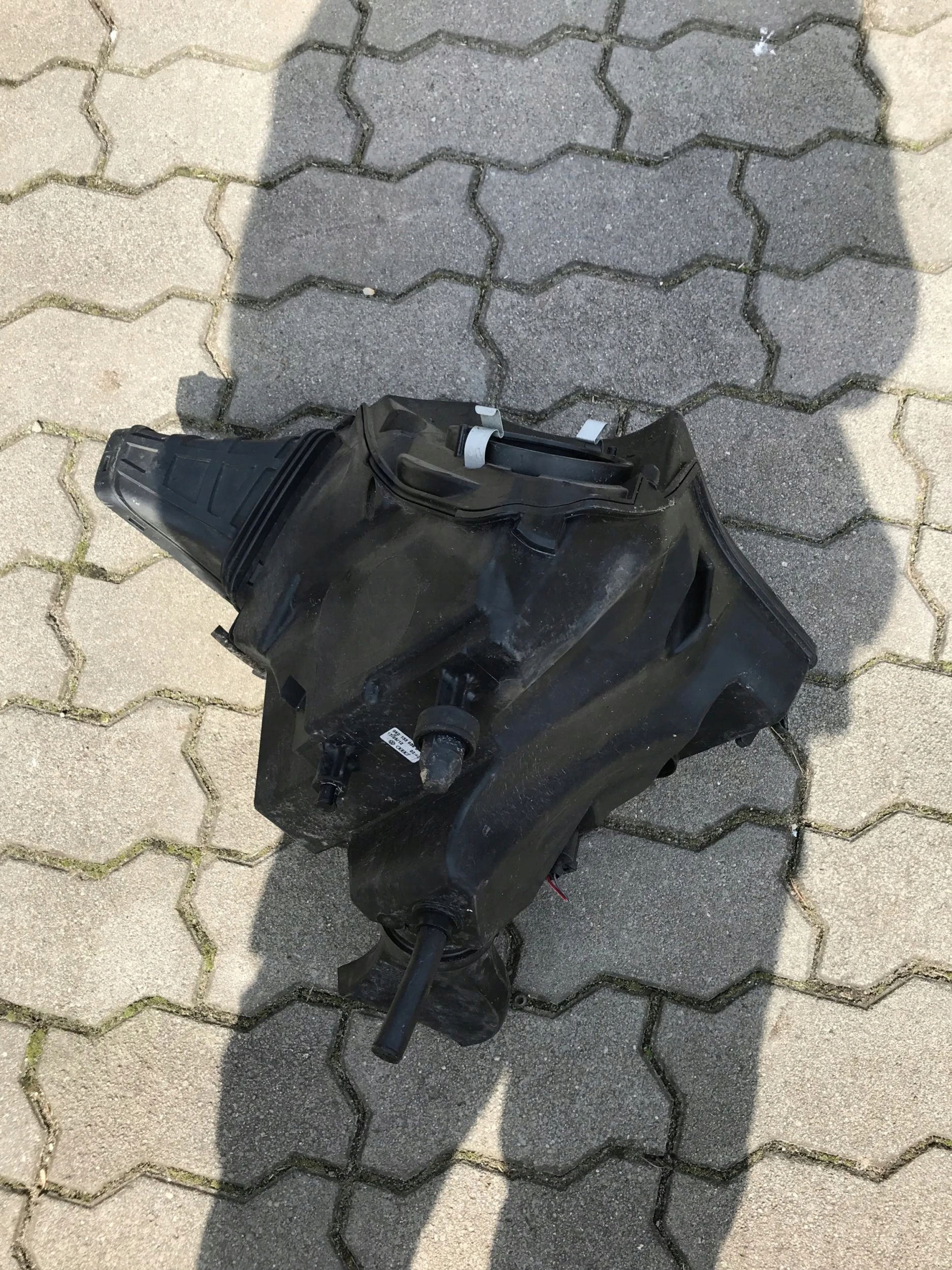 Gehäuse filter luft AUDI A4 B8 8K0133837B