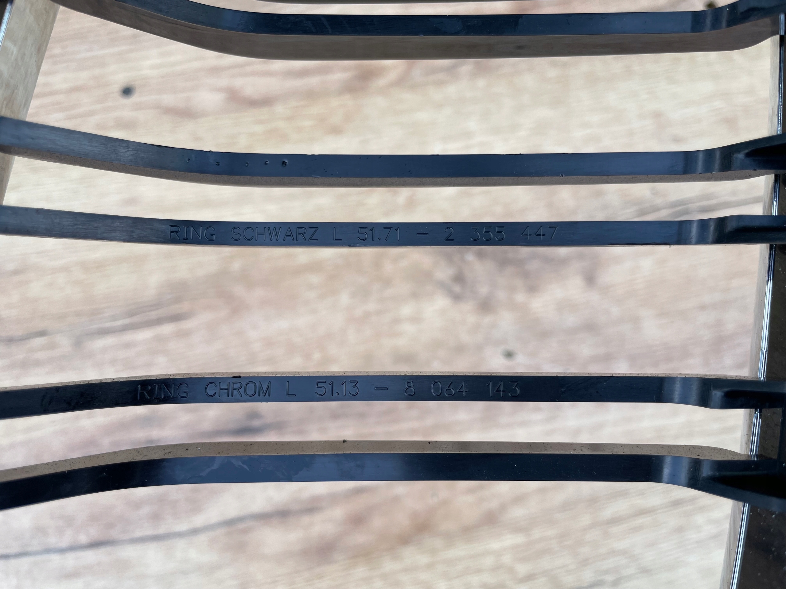 kidney grille grille radiator left 2355447 8064143 BMW M2