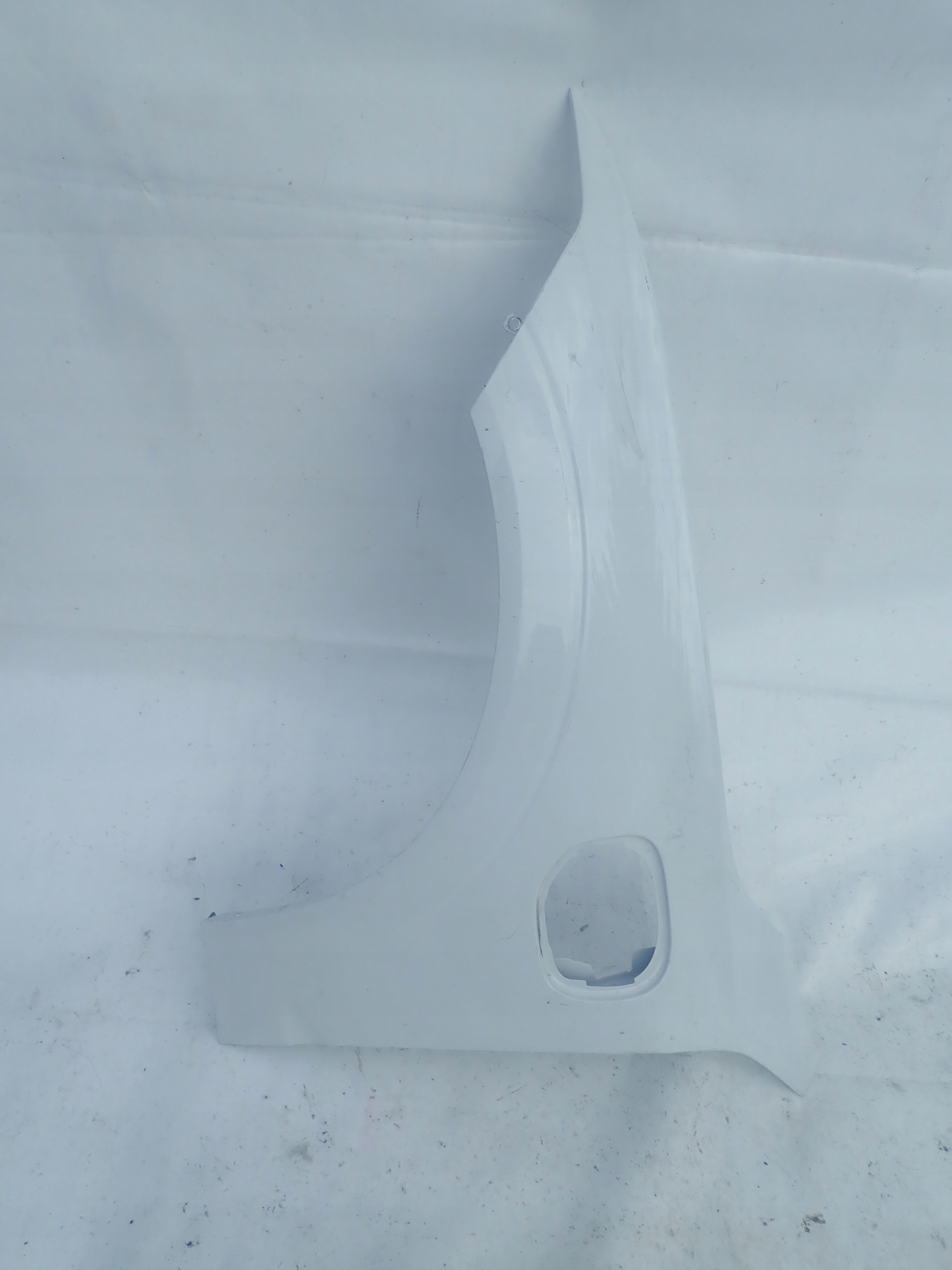 VOLVO XC60 II ELECTRIC HYBRID fender left front