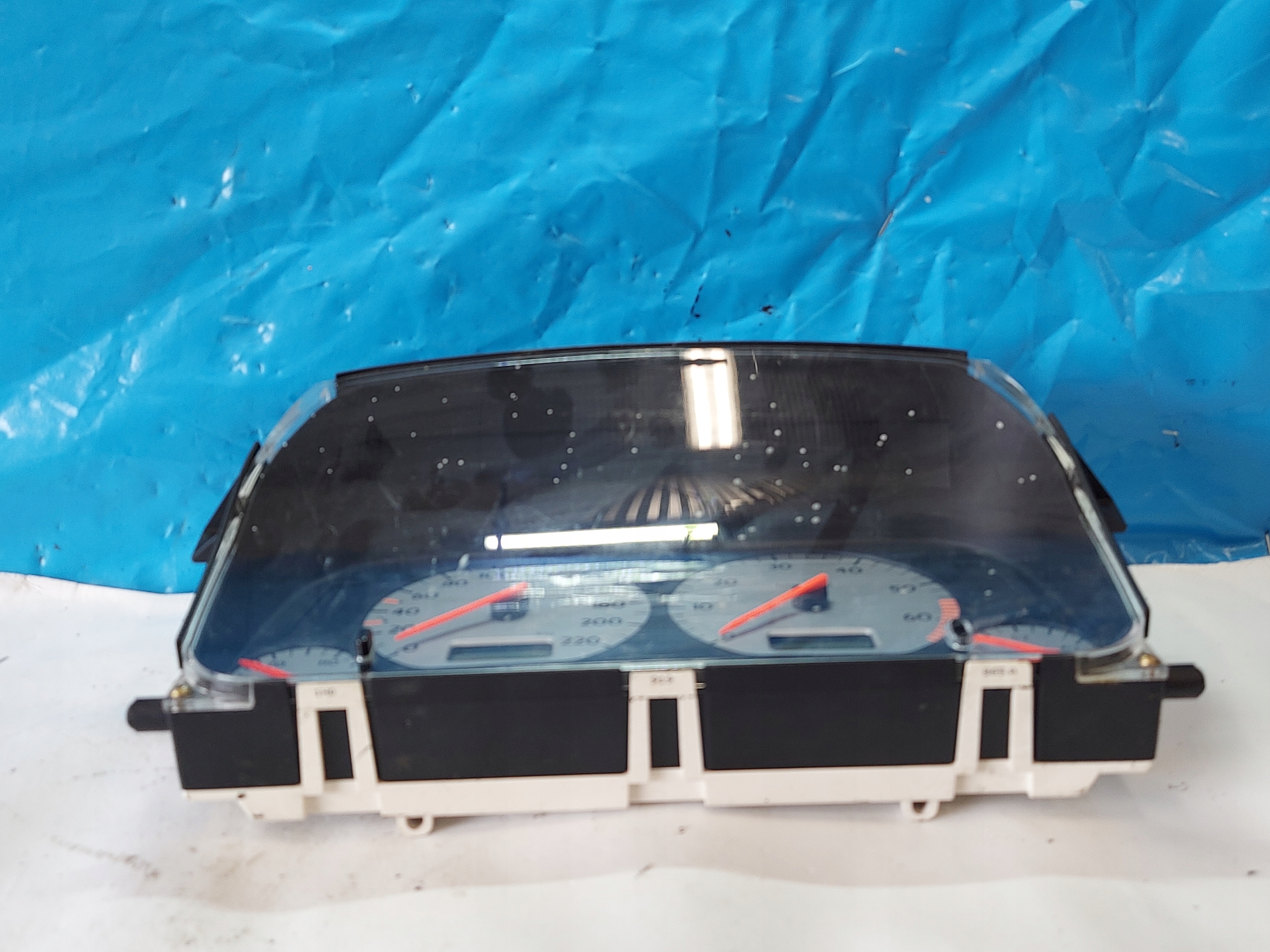 dials clock GOLF III 1.6 B 1H0919865A