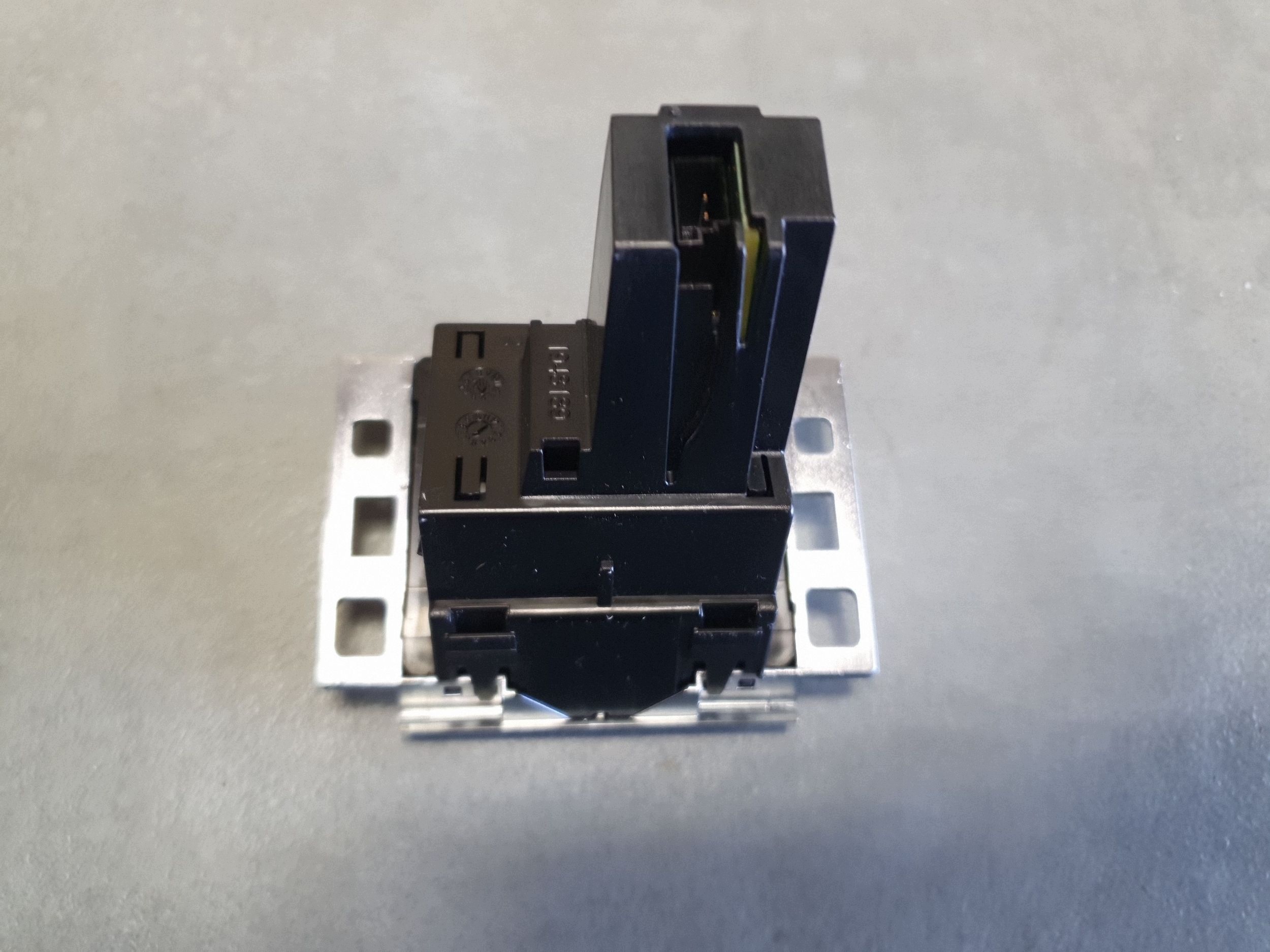 Volkswagen PASSAT CC clock consoles 3C8919204A