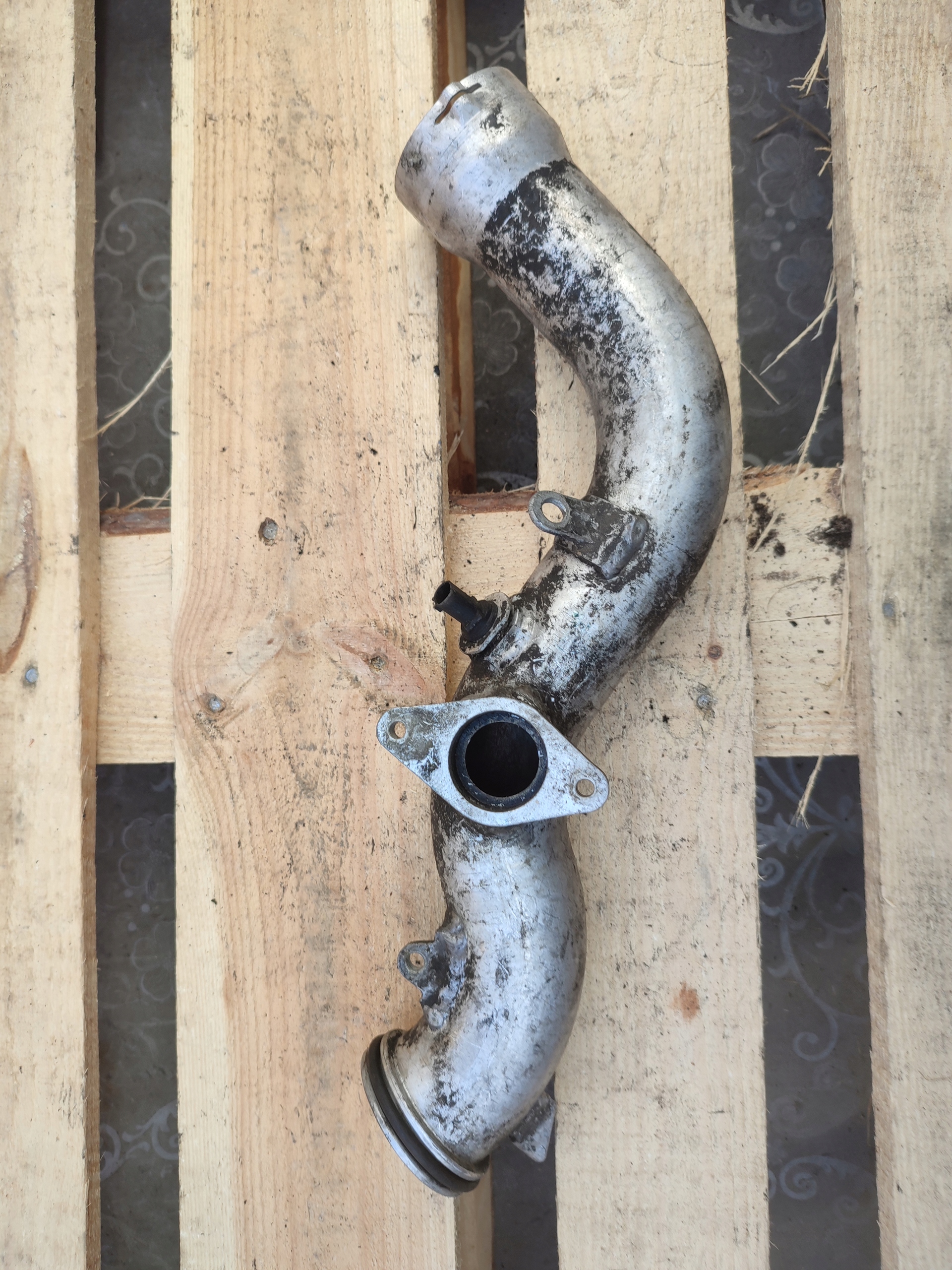 pipe air tube Mercedes E W211 3.2 CDI