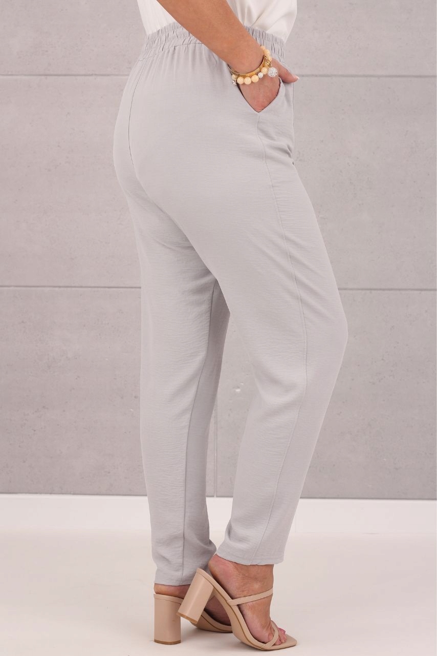LUŹNE SPODNIE DUŻE ROZMIARY ELEGANCKIE ZWIEWNE LETNIE NA GUMCE NA LATO Odcień popielaty