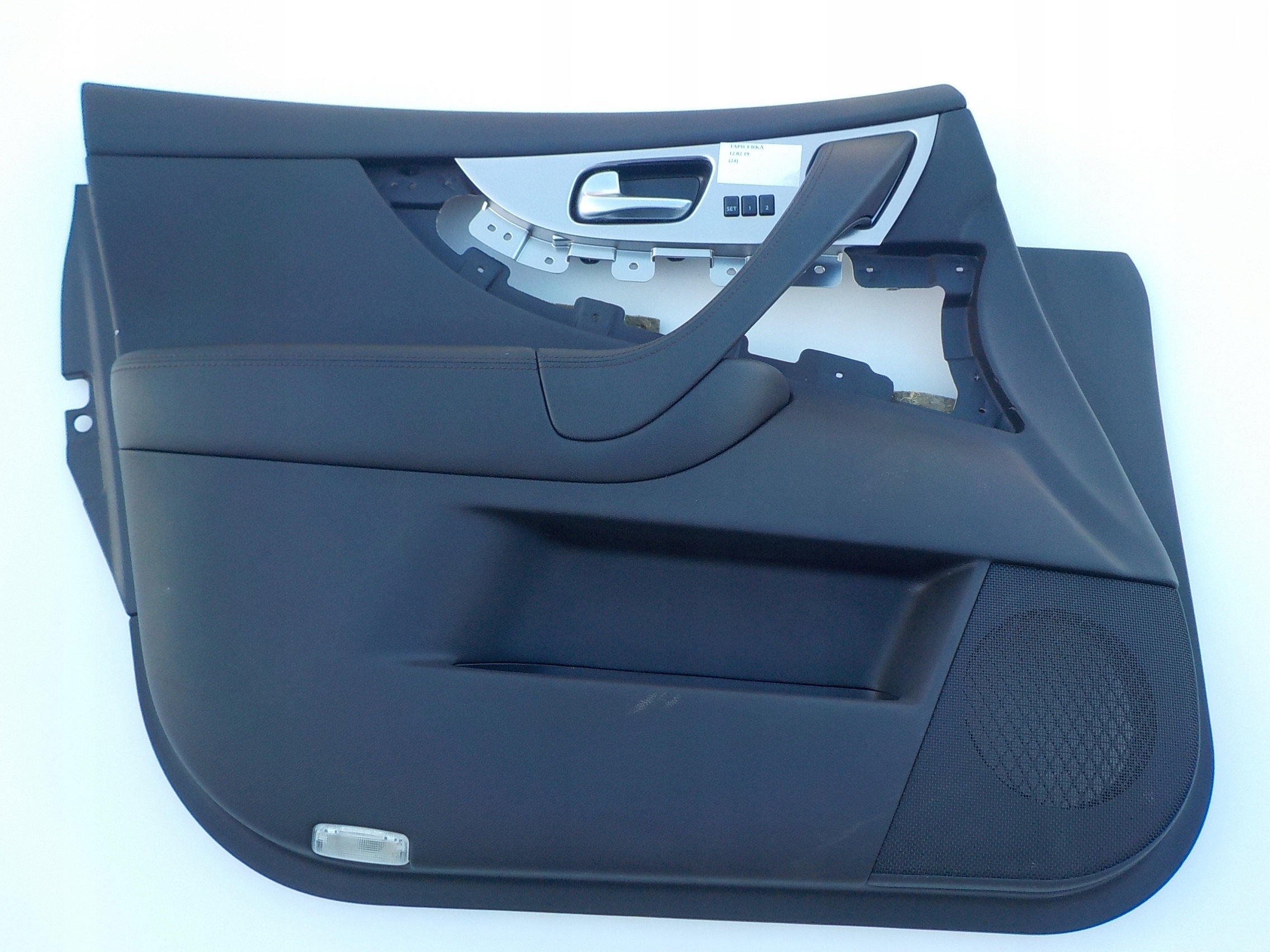 TAPICERKA BOCZEK DRZWI LEWY PRZÓD INFINITI FX QX