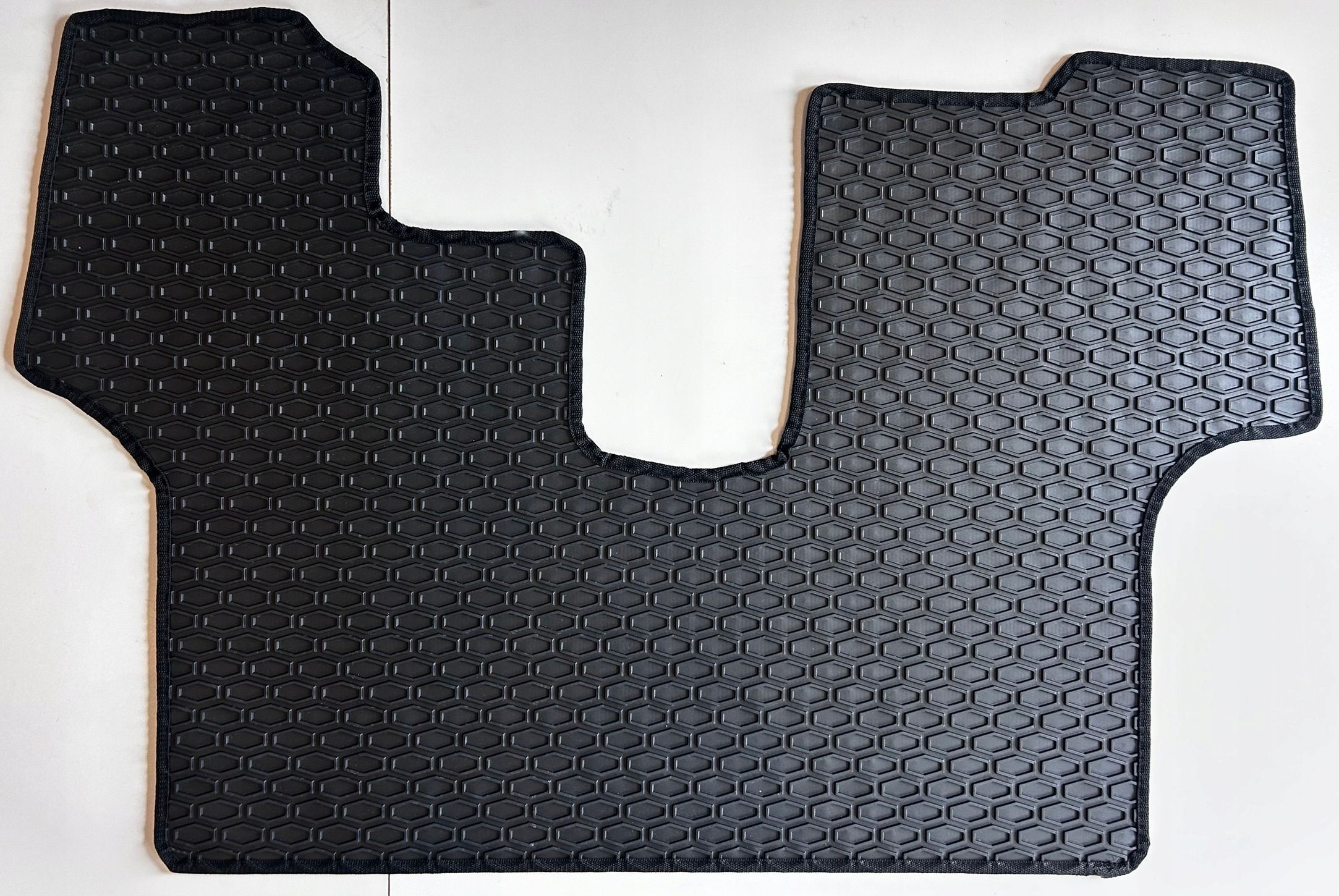 Koberec Fendt Vario COM2 400 700 800 2000-2007 Gumová Rohož S Drážkami