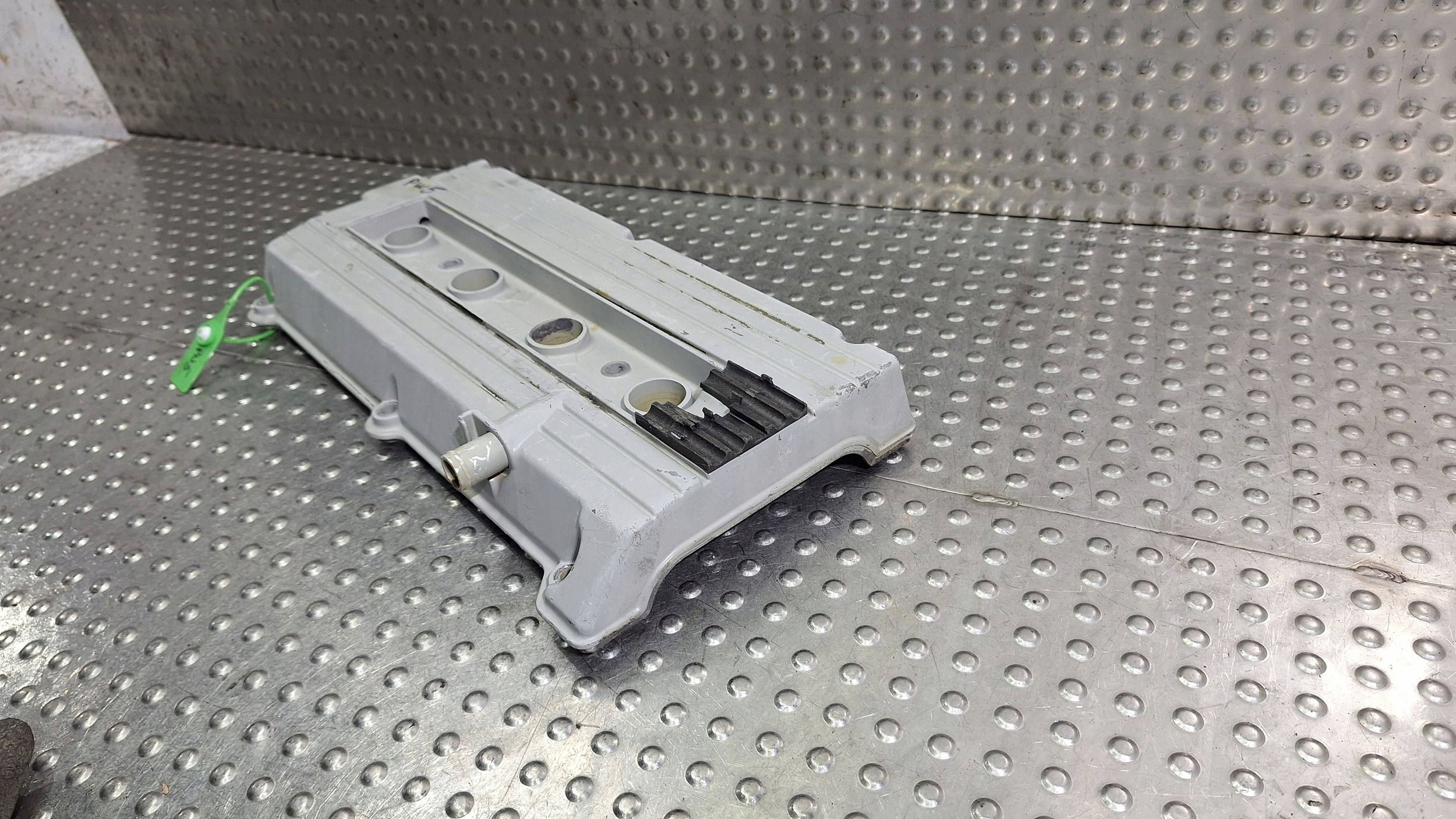 Abdeckung der Ventile 077103476F AUDI A6 C5 A8 D2 4.2 V8