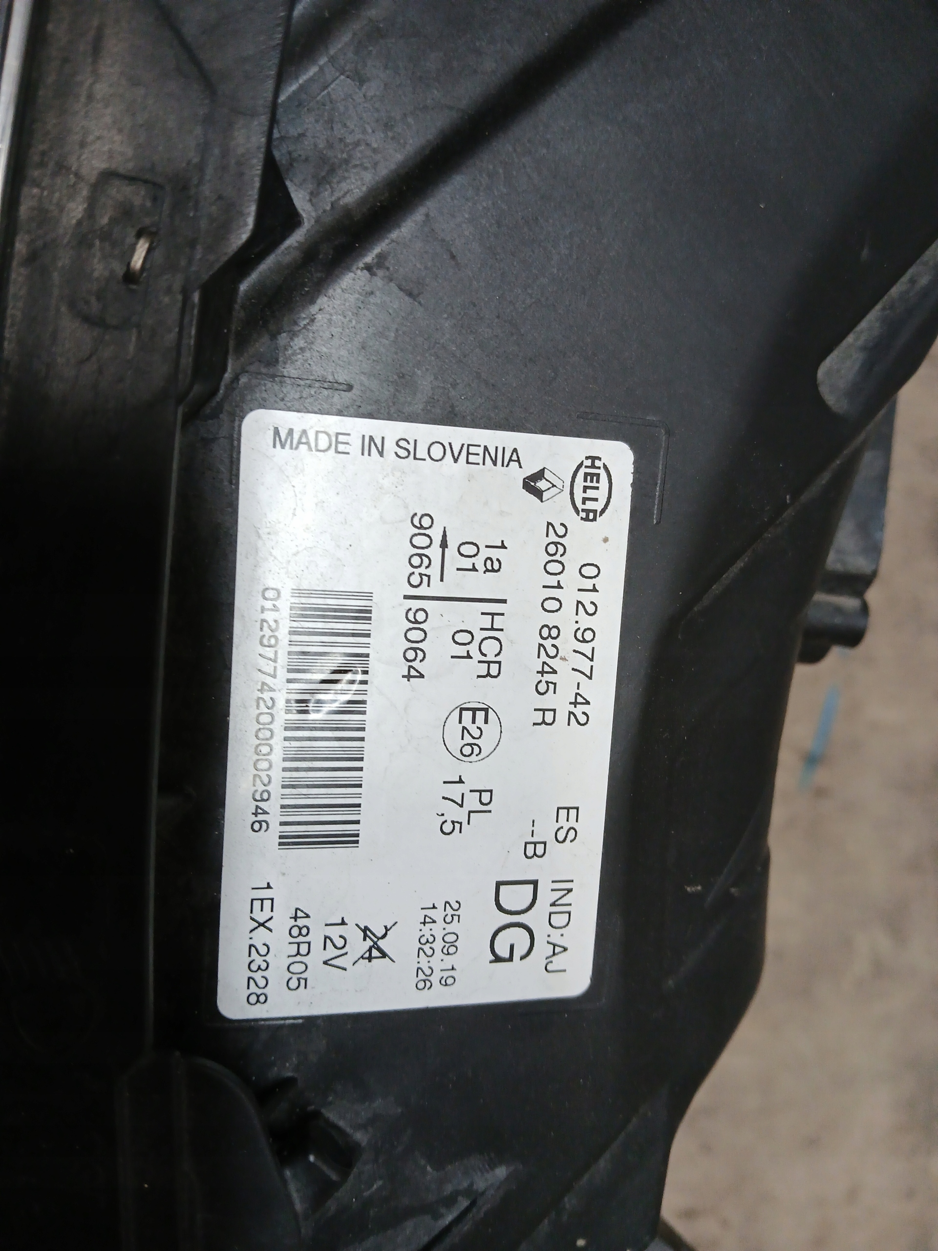 light front right RENAULT CAPTUR and 1 LIFT FULL LED 260108245R