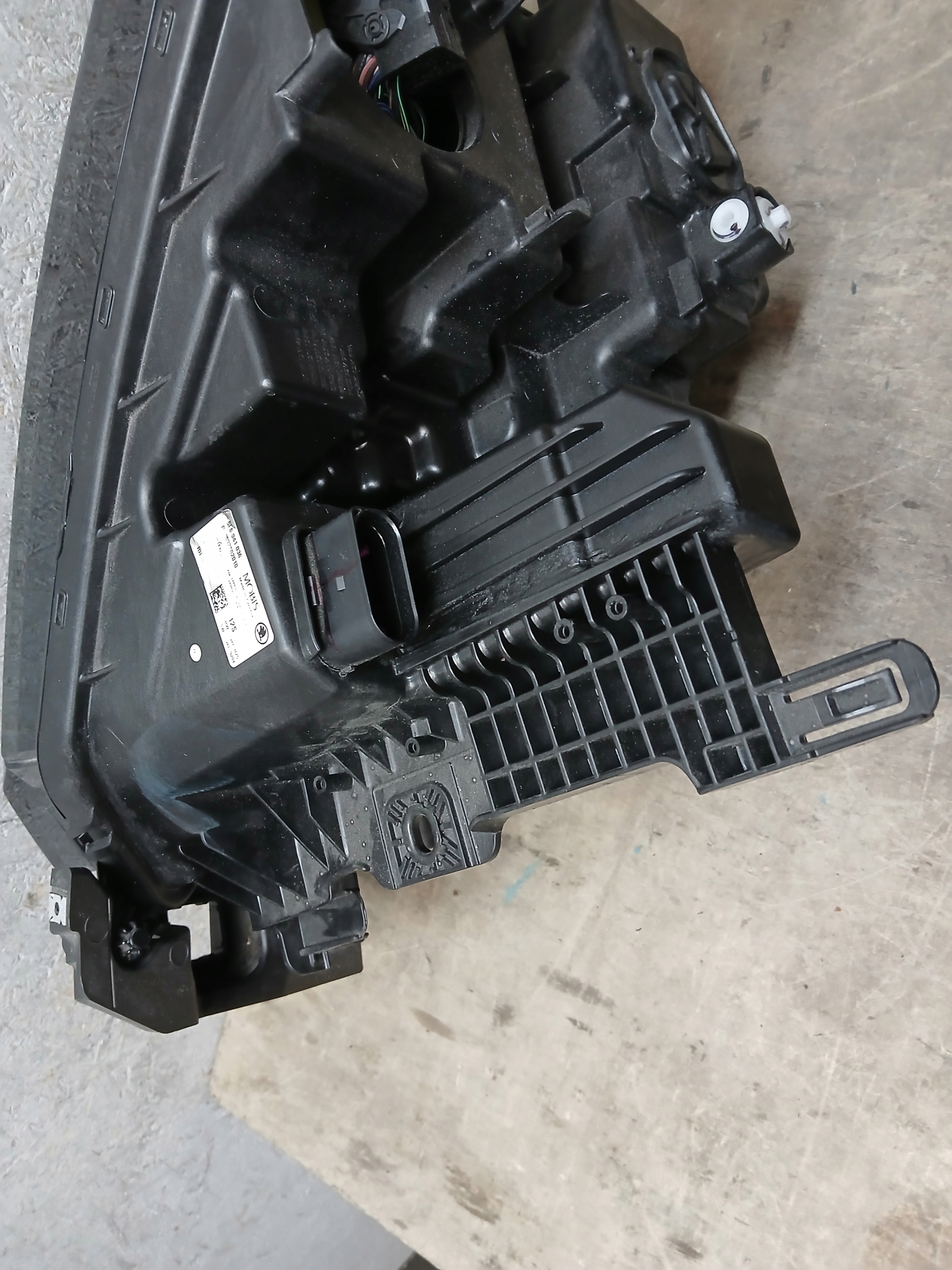 light front right SKODA ENYAQ LIFT FULL LED 5LB941036