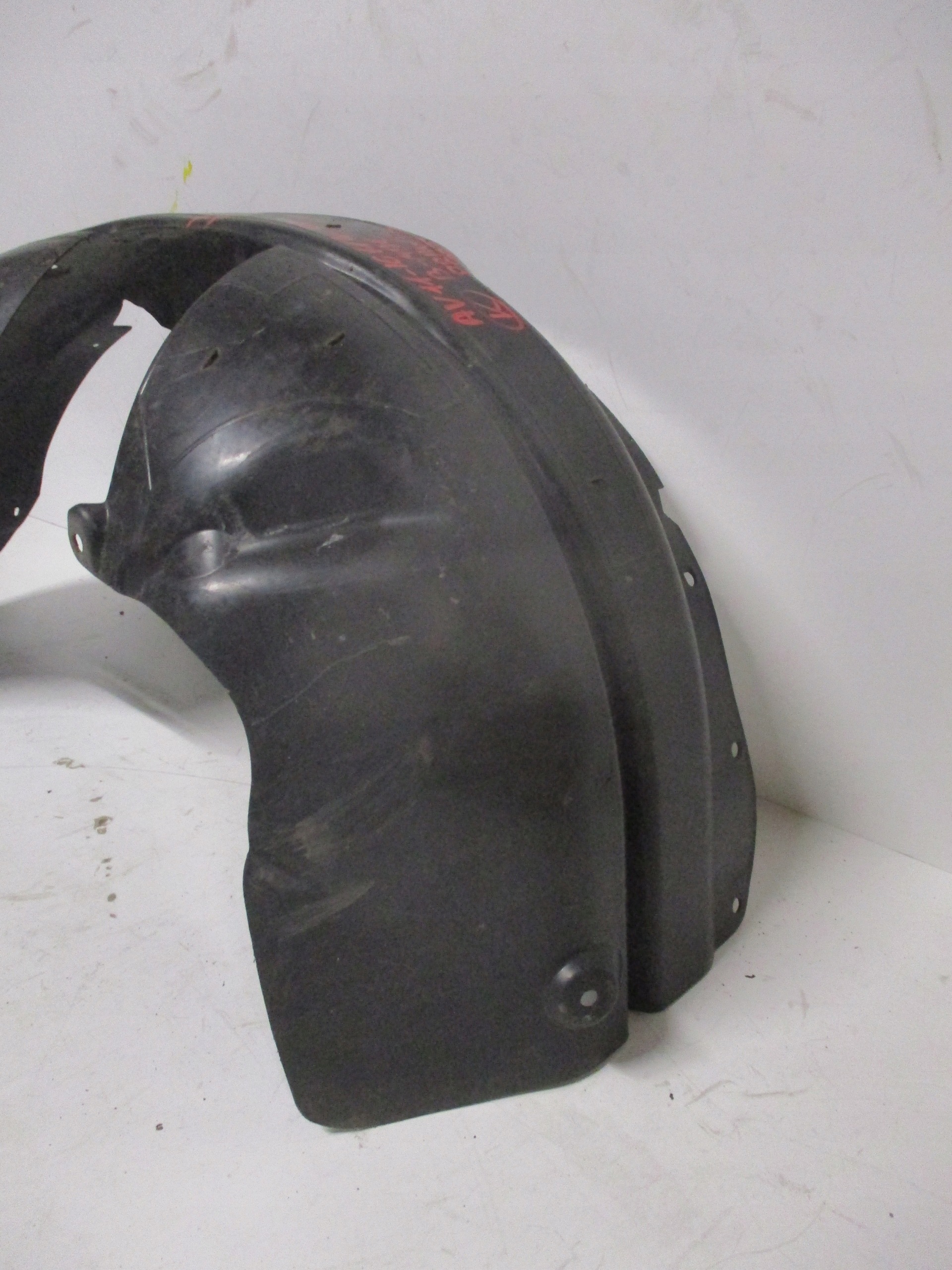 mudguard front right FORD B-MAX AV11-16114-AB