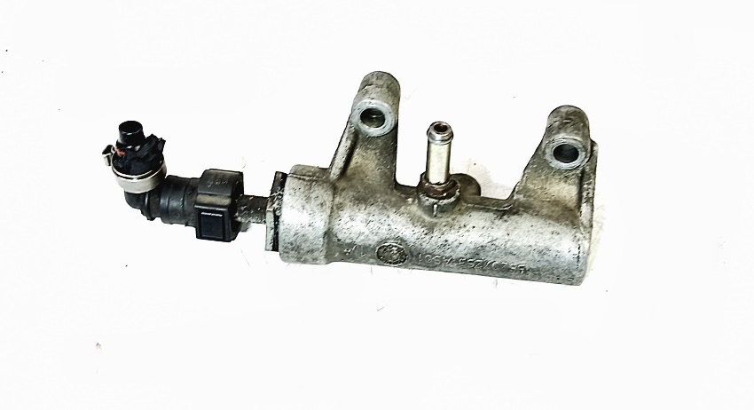 Rozdzielacz 1.9 JTDm Cdti 159 Croma Vectra Zafira