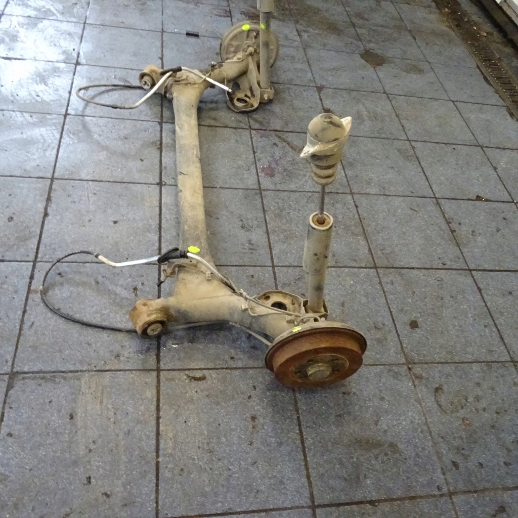 SKODA FABIA 2 II KOMBI axis rear sider