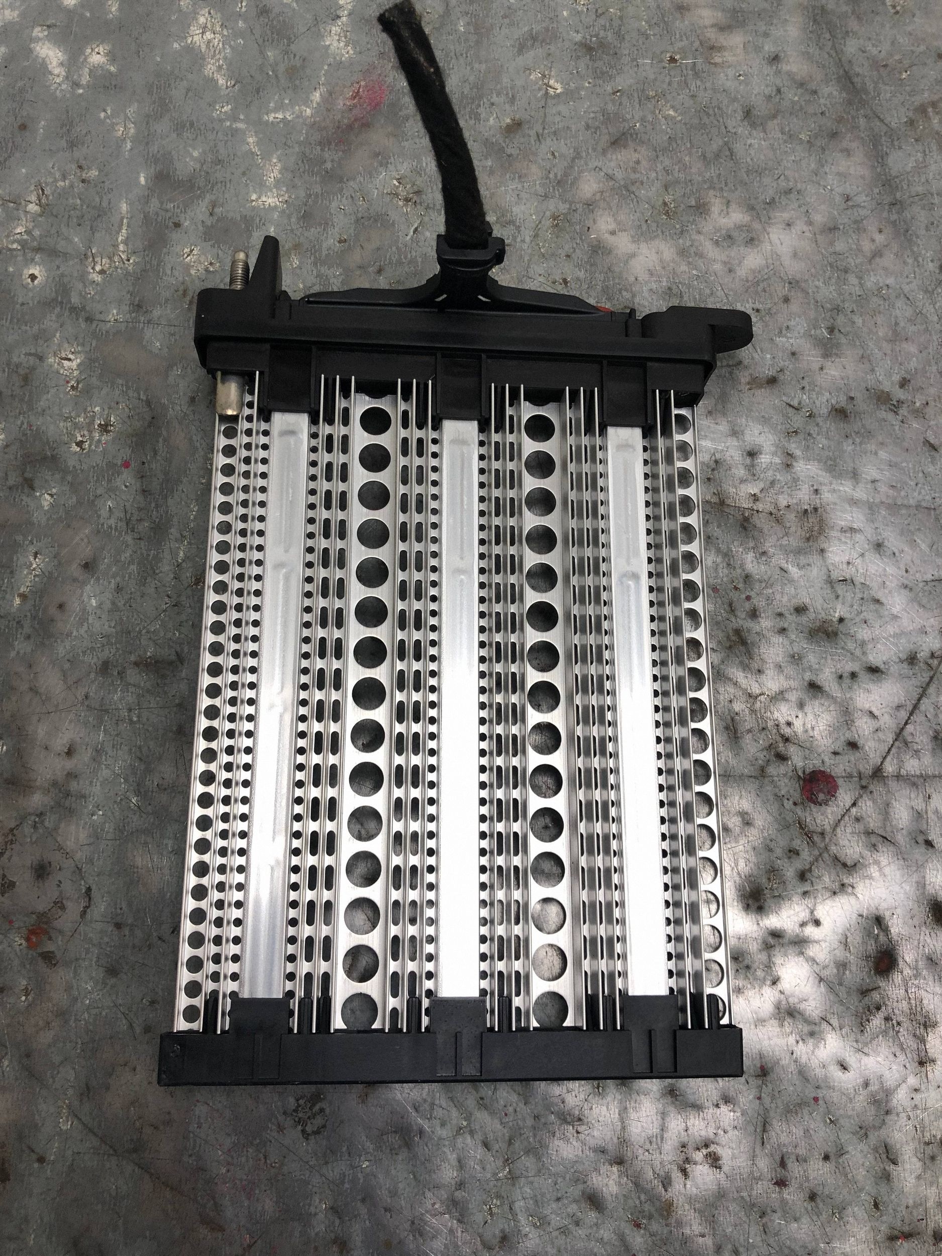 heizgebläse elektrisch VW PASSAT B8 5Q0963235C
