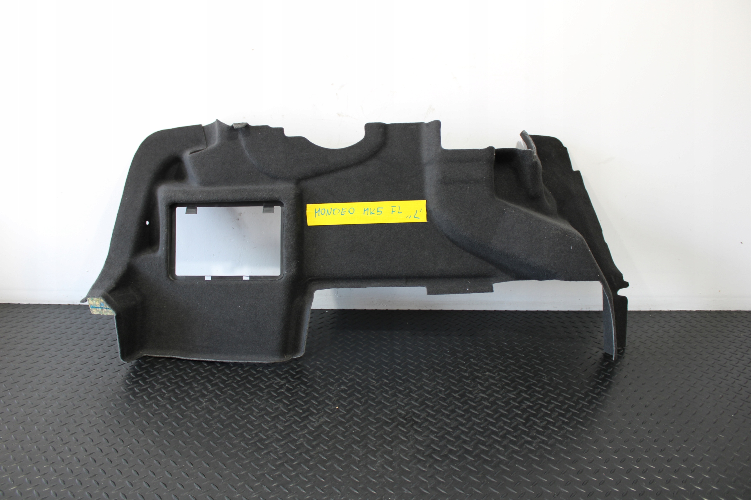 boot upholstery left FORD MONDEO MK5 sedan LIFT