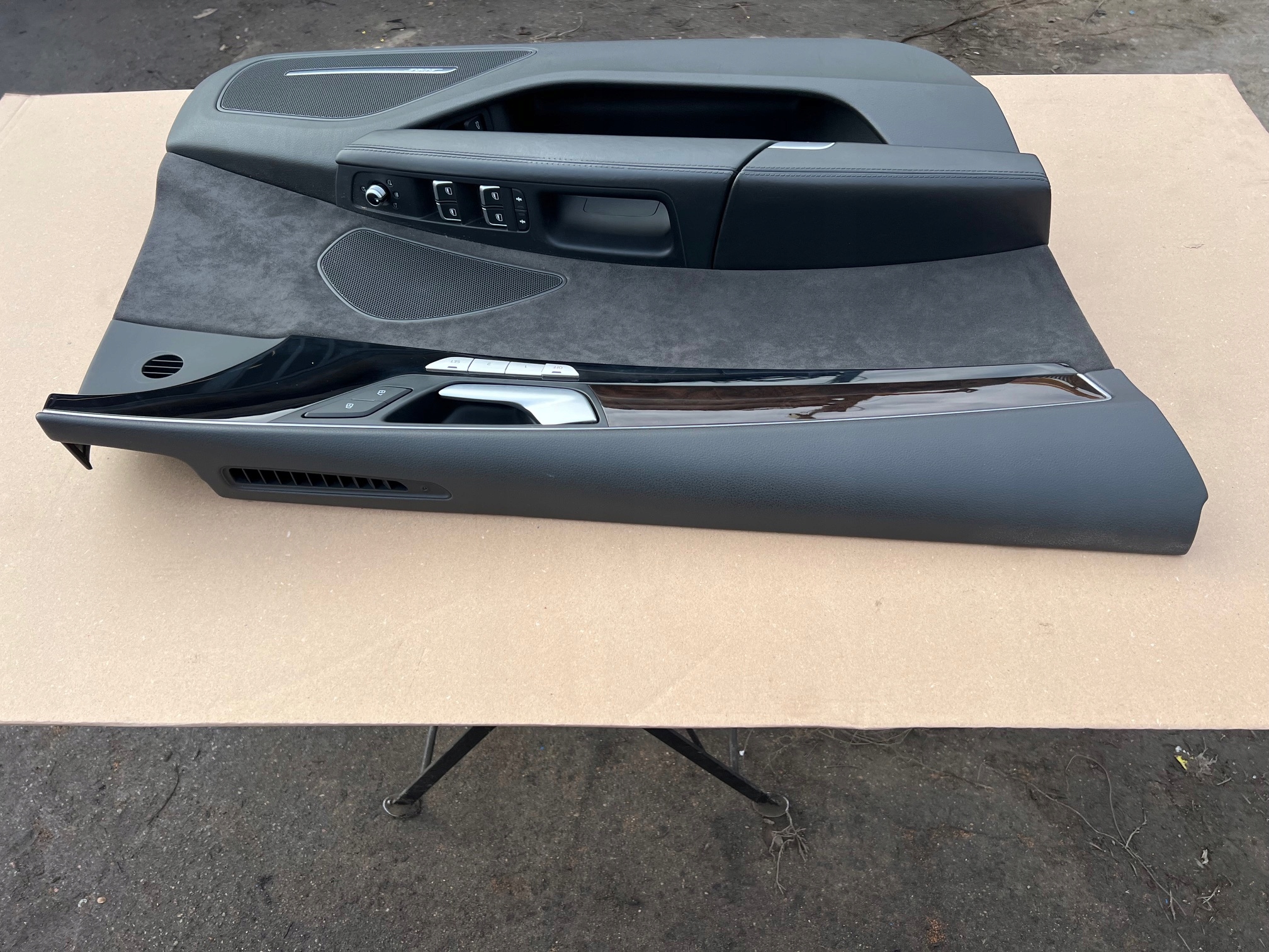 AUDI A8 D4 side door upholstery ALCANTARA left front BOSE