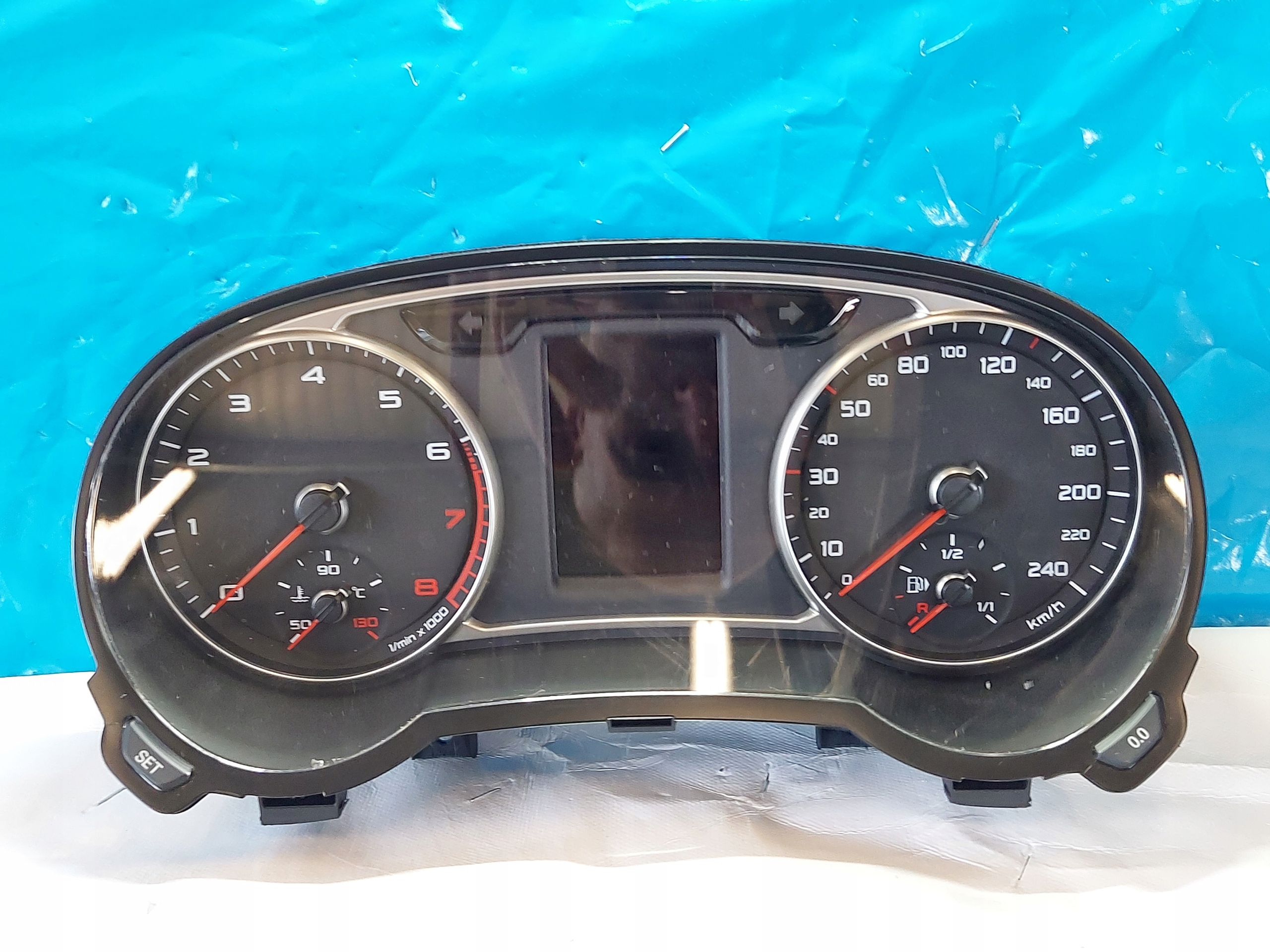 dials clock AUDI A1 1.2 TSI 8X 2013r 8X0920930G