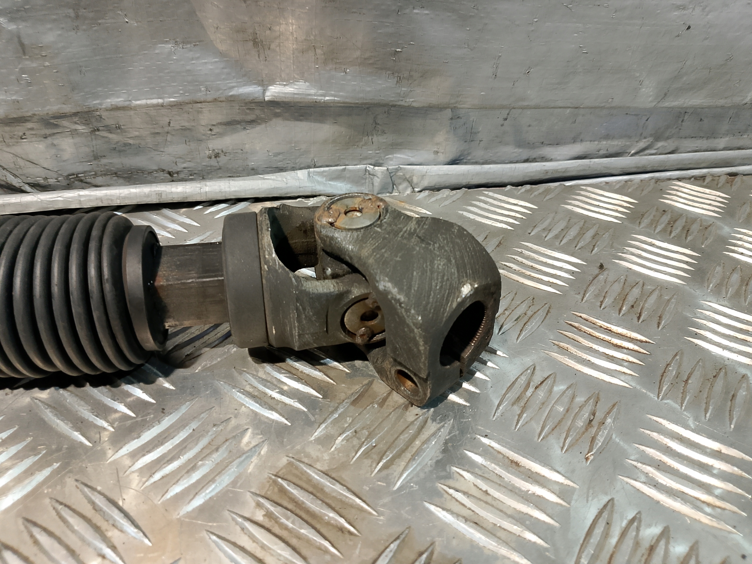 Spurstange der Lenksäule lenkrad SCANIA R420 OE 1540426