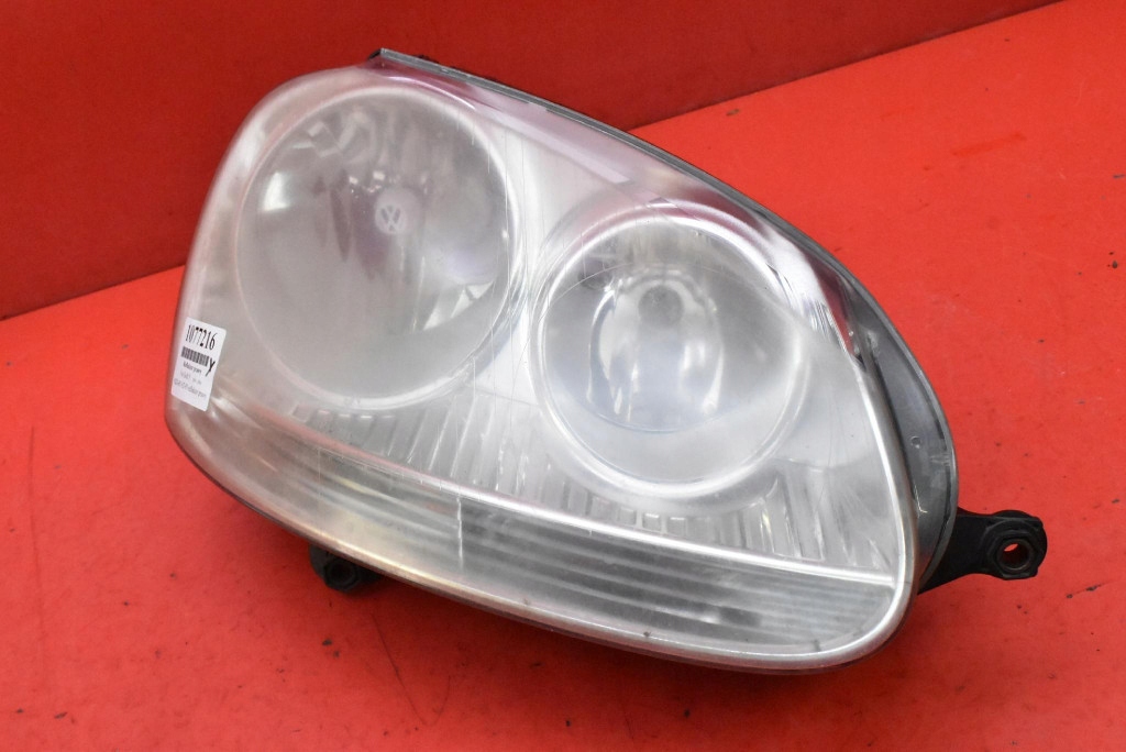 REFLEKTOR right light front EU 1K6941006P VW GOLF 5 V 03-09