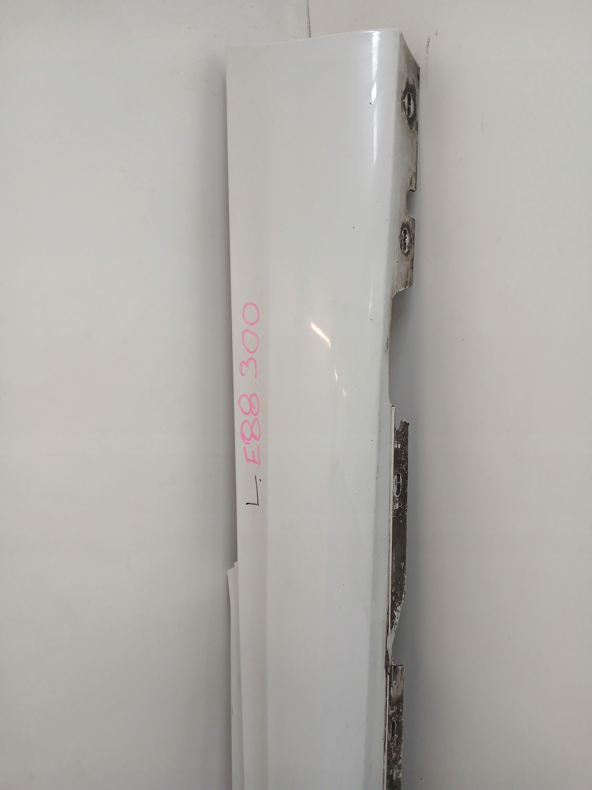 moulding threshold left BMW E88 M PAKIET 300