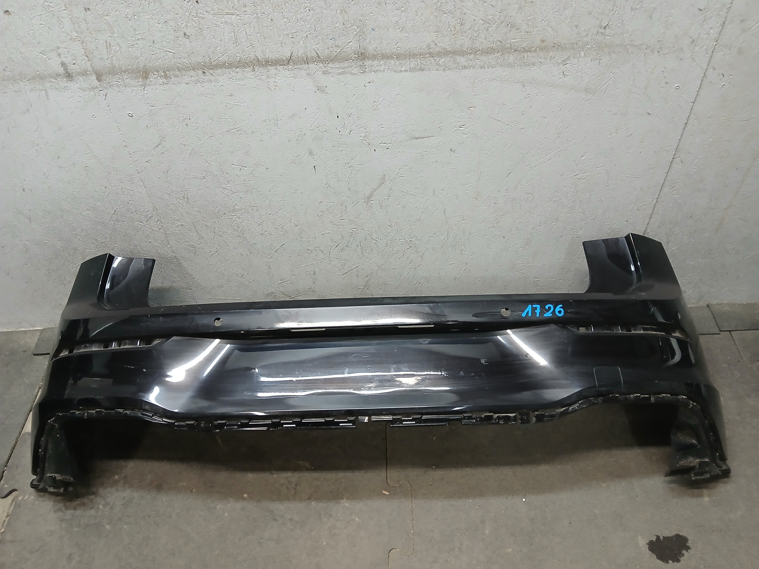 bumper rear part VW GOLF VIII 8 HB R LINE 5H0