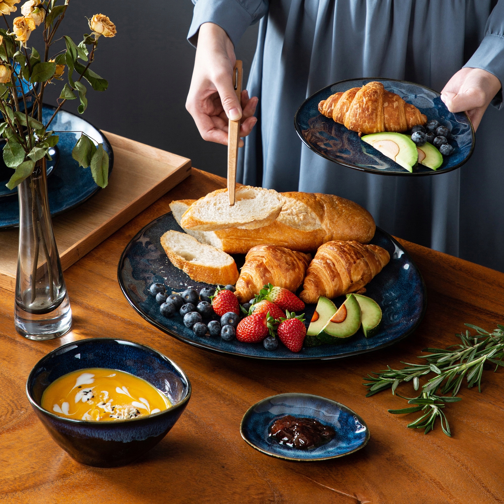 KOMPLET SERWIS OBIADOWY VANCASSO STARRY BLUE 11szt. ŚWIĘTA PREZENT KAMIONKA Kształt Inny kształt