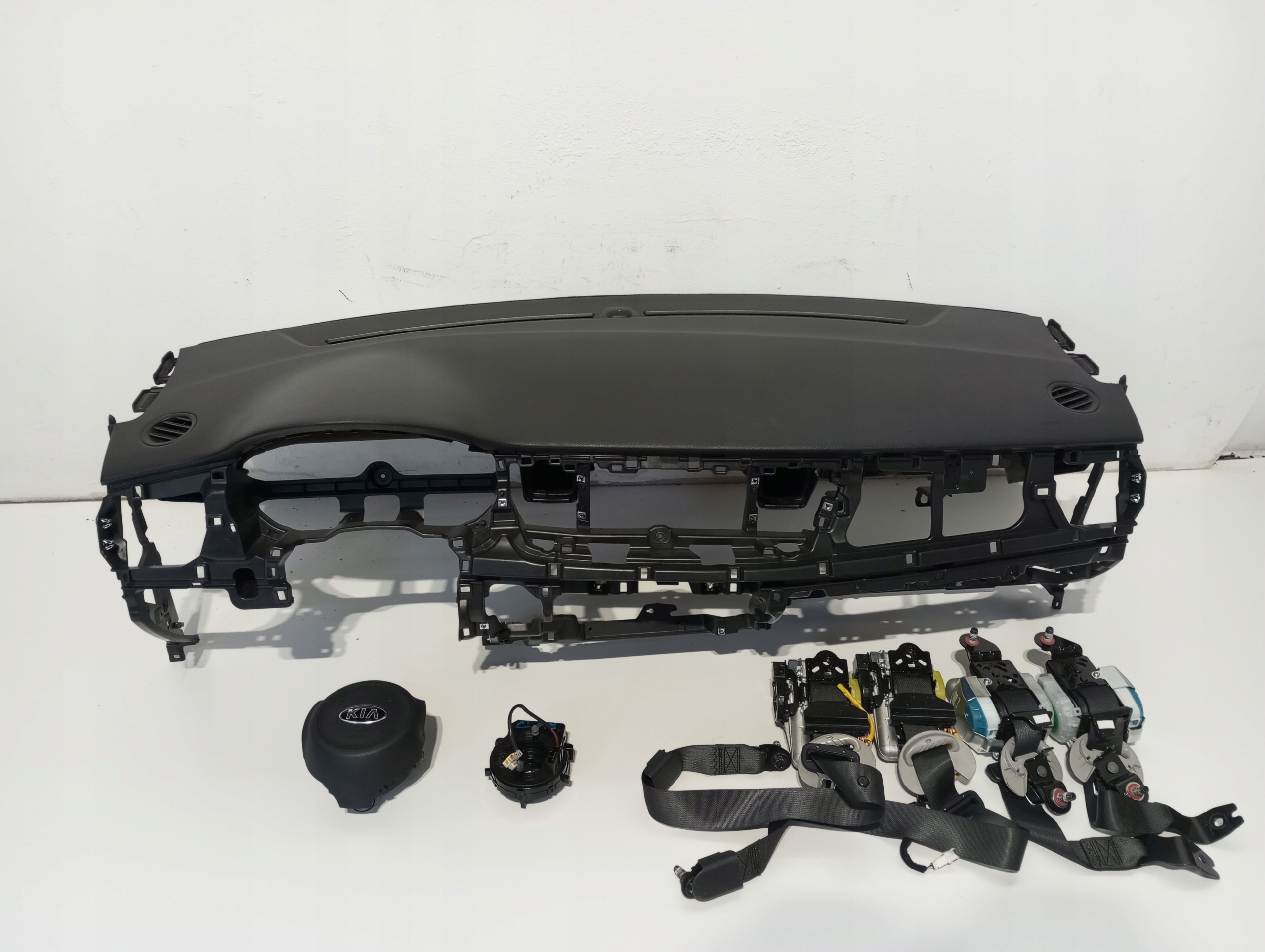 dashboard KIA RIO IV