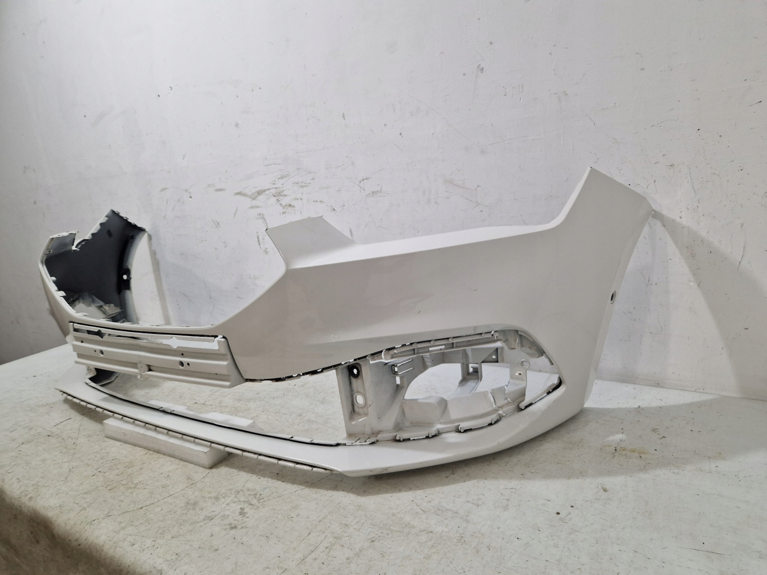 front bumper SEAT LEON IV 2020- 5FA807221
