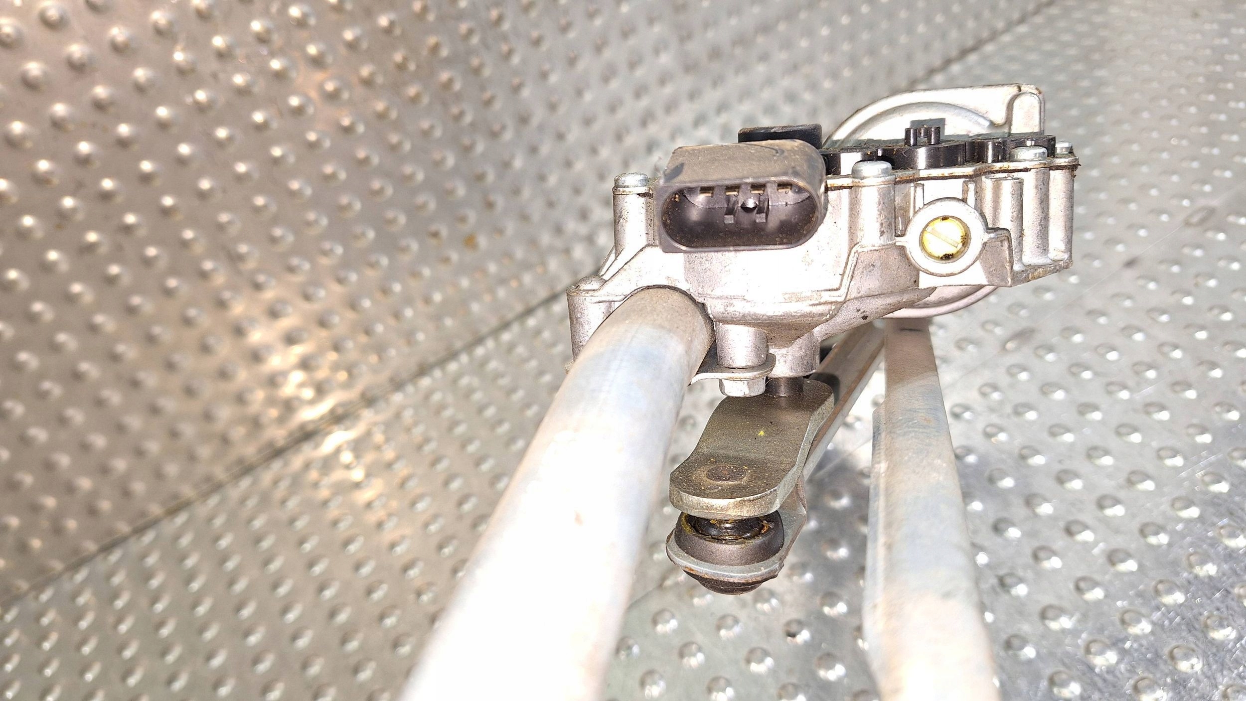 Gestänge Motor Wischer vorne 6978263 BMW 3 E90 E91 E92 E93 EUROPA