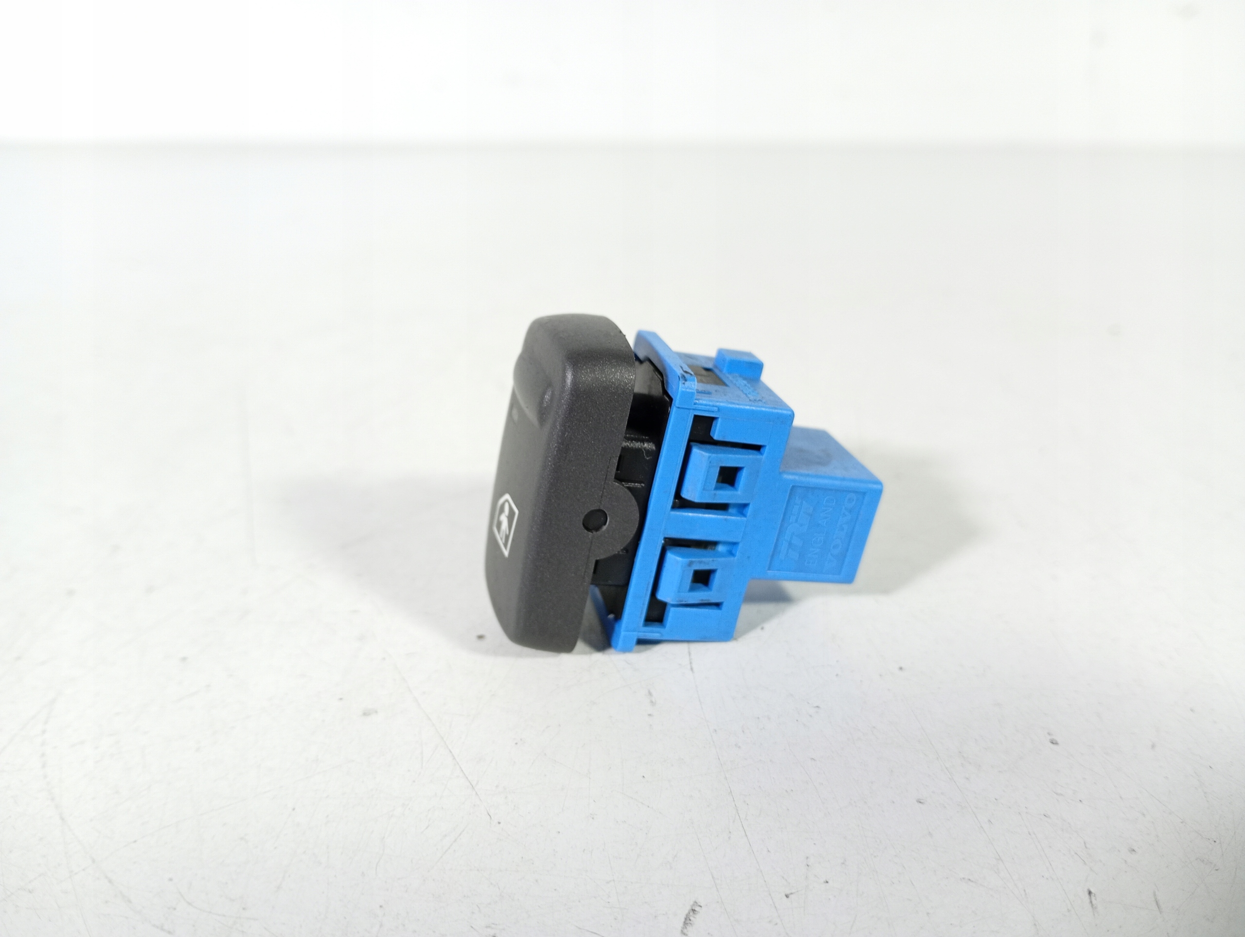 Volvo V40 95-04 switch switch of a lock central OE 30889566