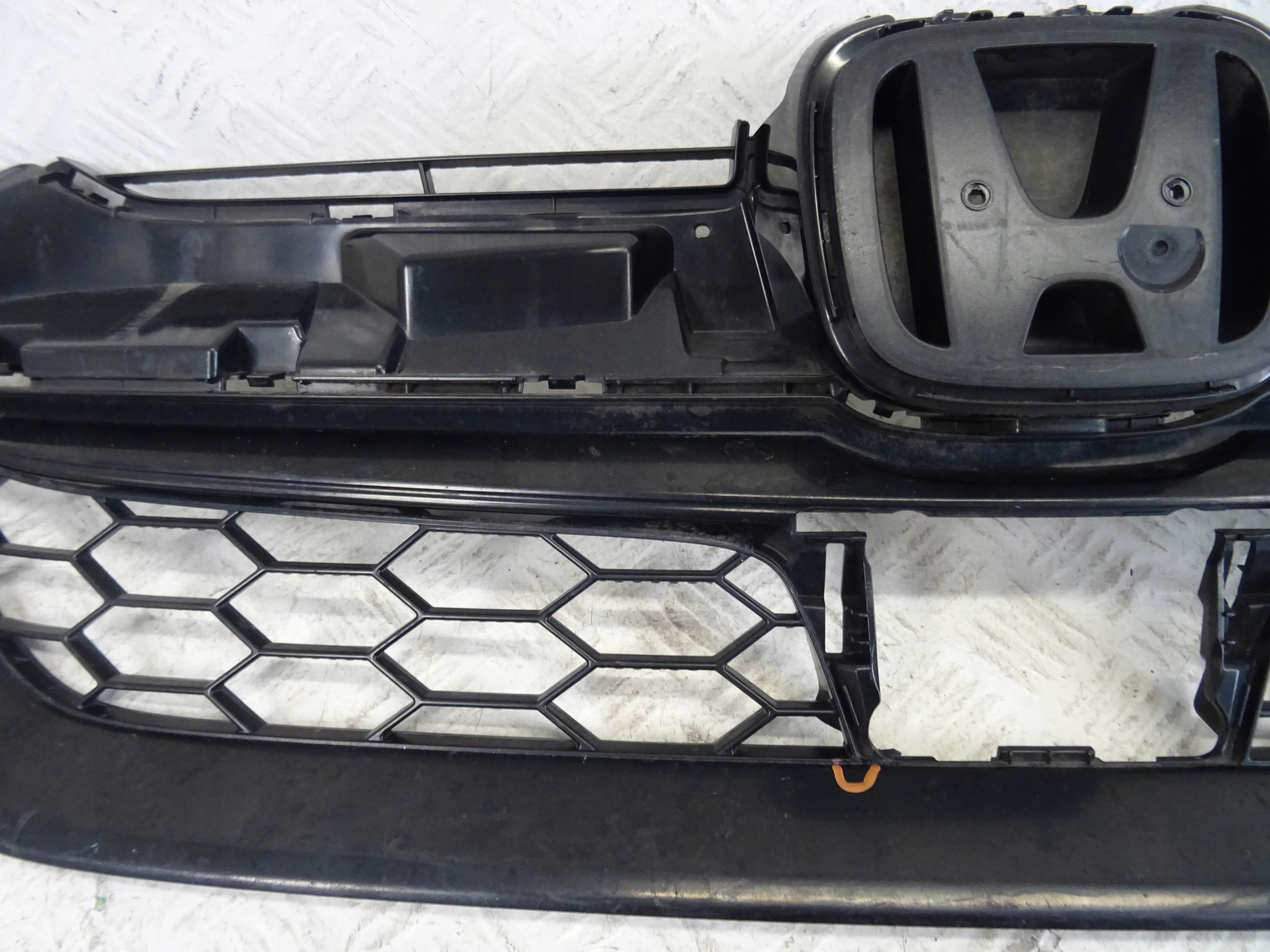 grill grille front front HONDA CRV CR-V 71121-TNY-G1